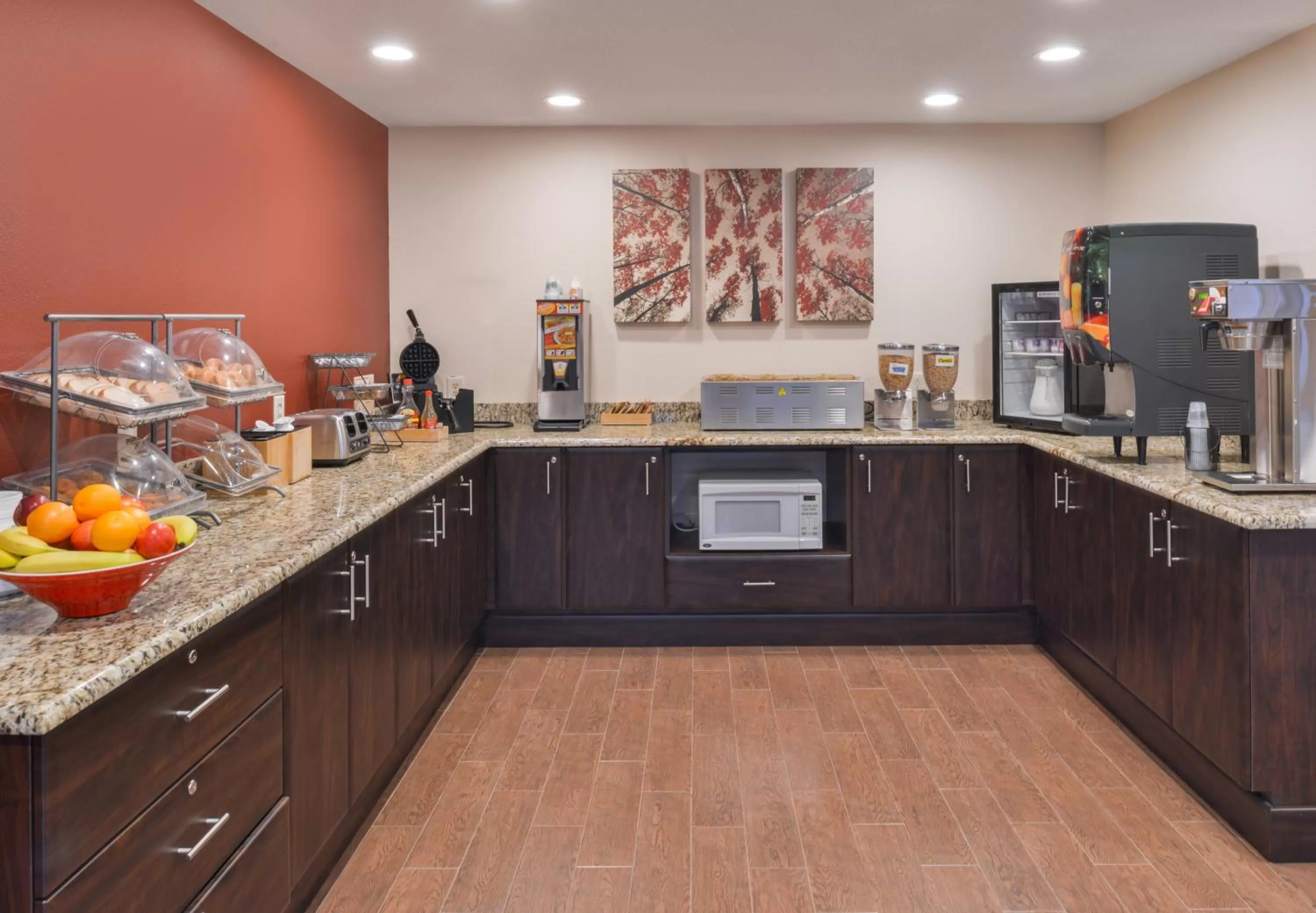 Breakfast in Red Roof Inn & Suites Danville, IL