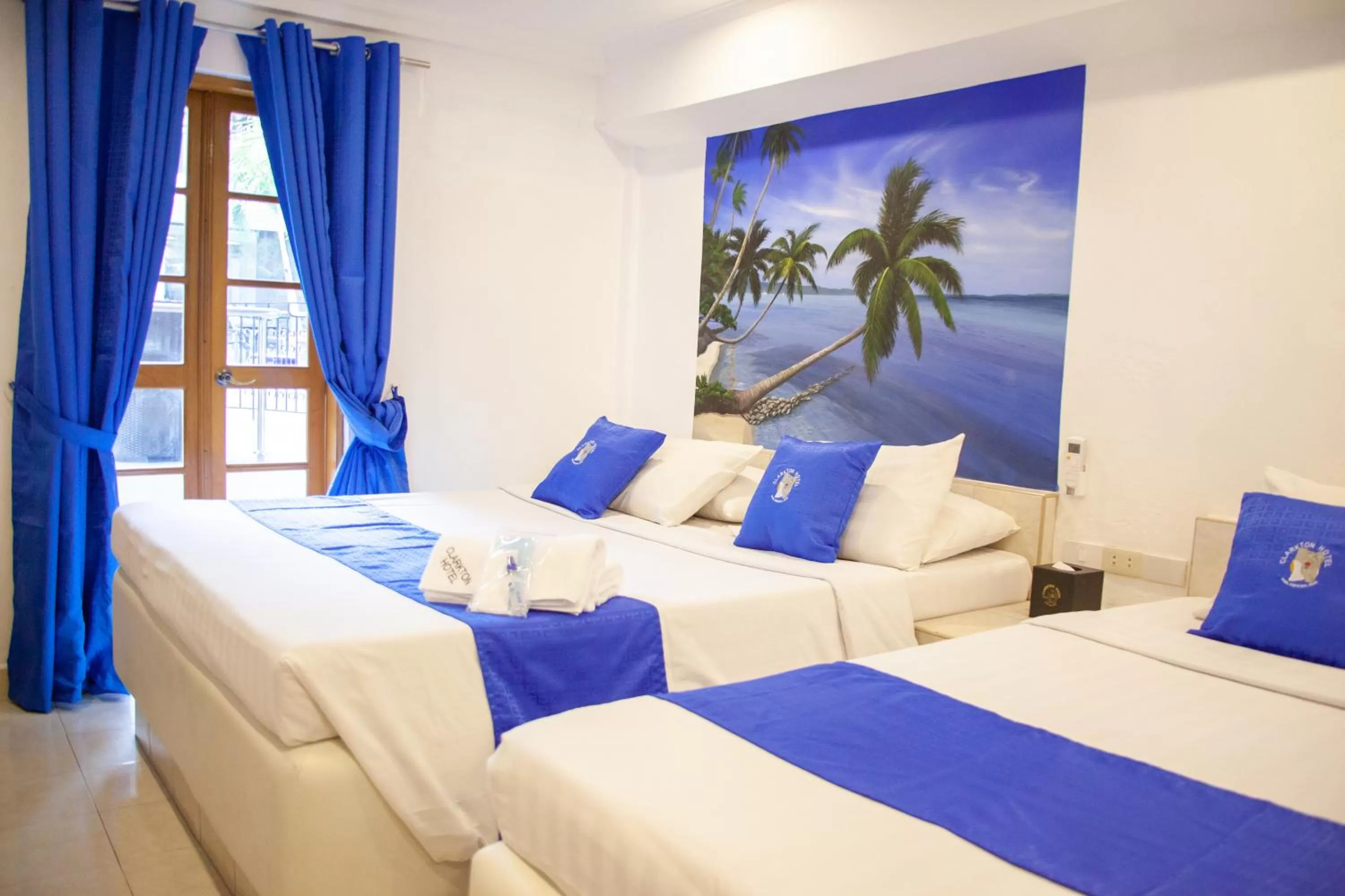 Bed in Clarkton Hotel Apartment