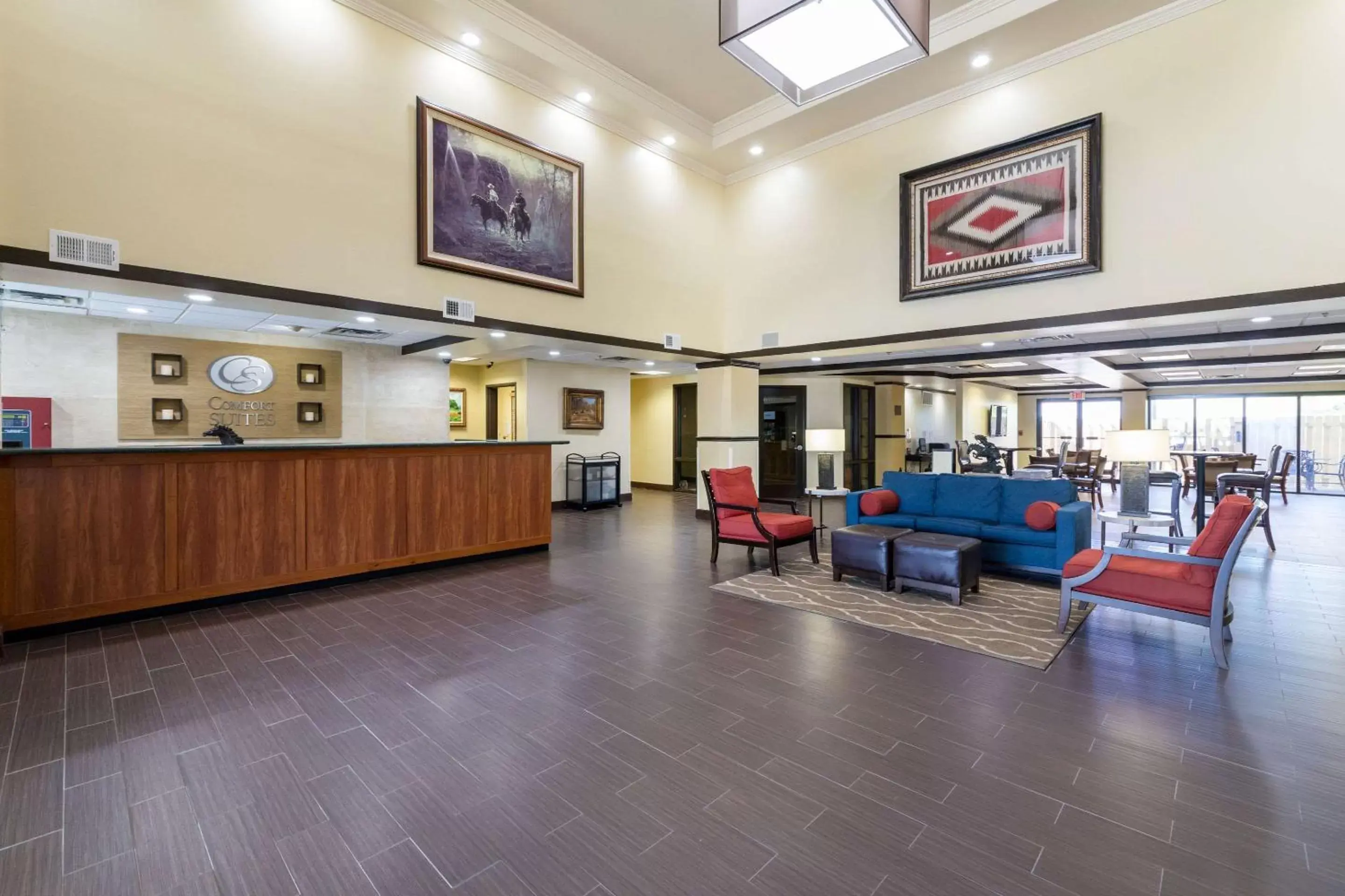 Lobby or reception in Comfort Suites Austin Airport