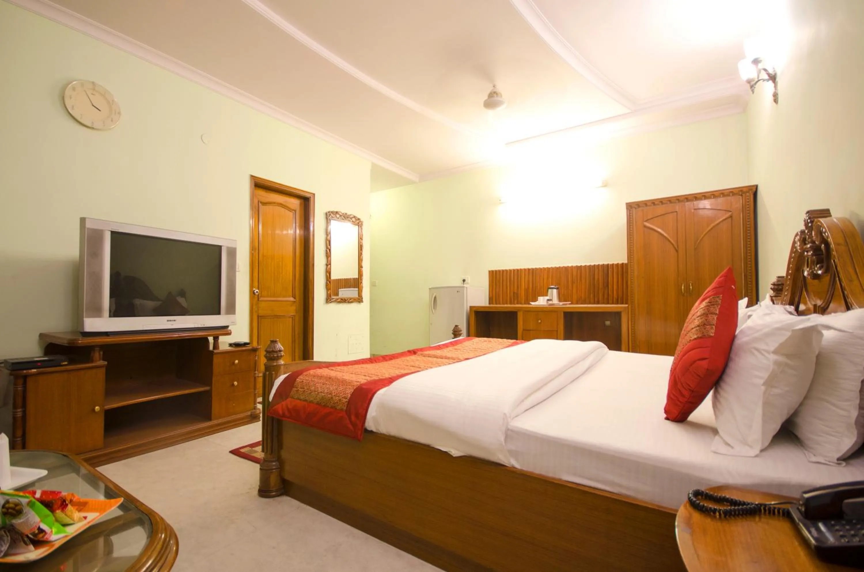 Bed in Hotel Pablas International, New Delhi, Near Metro