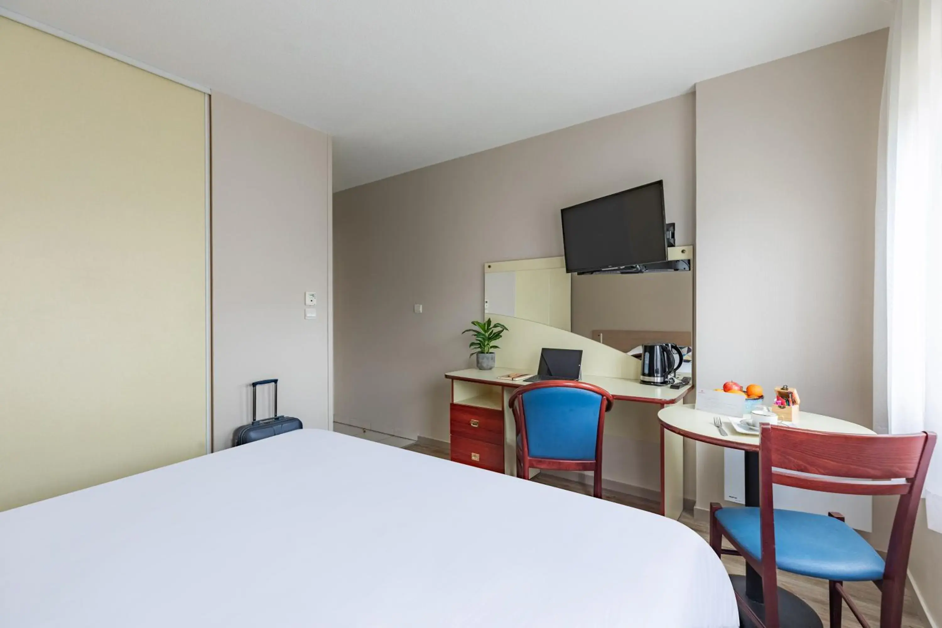 Bed in Appart'City Classic Limoges Bed in Appart'City Classic Limoges