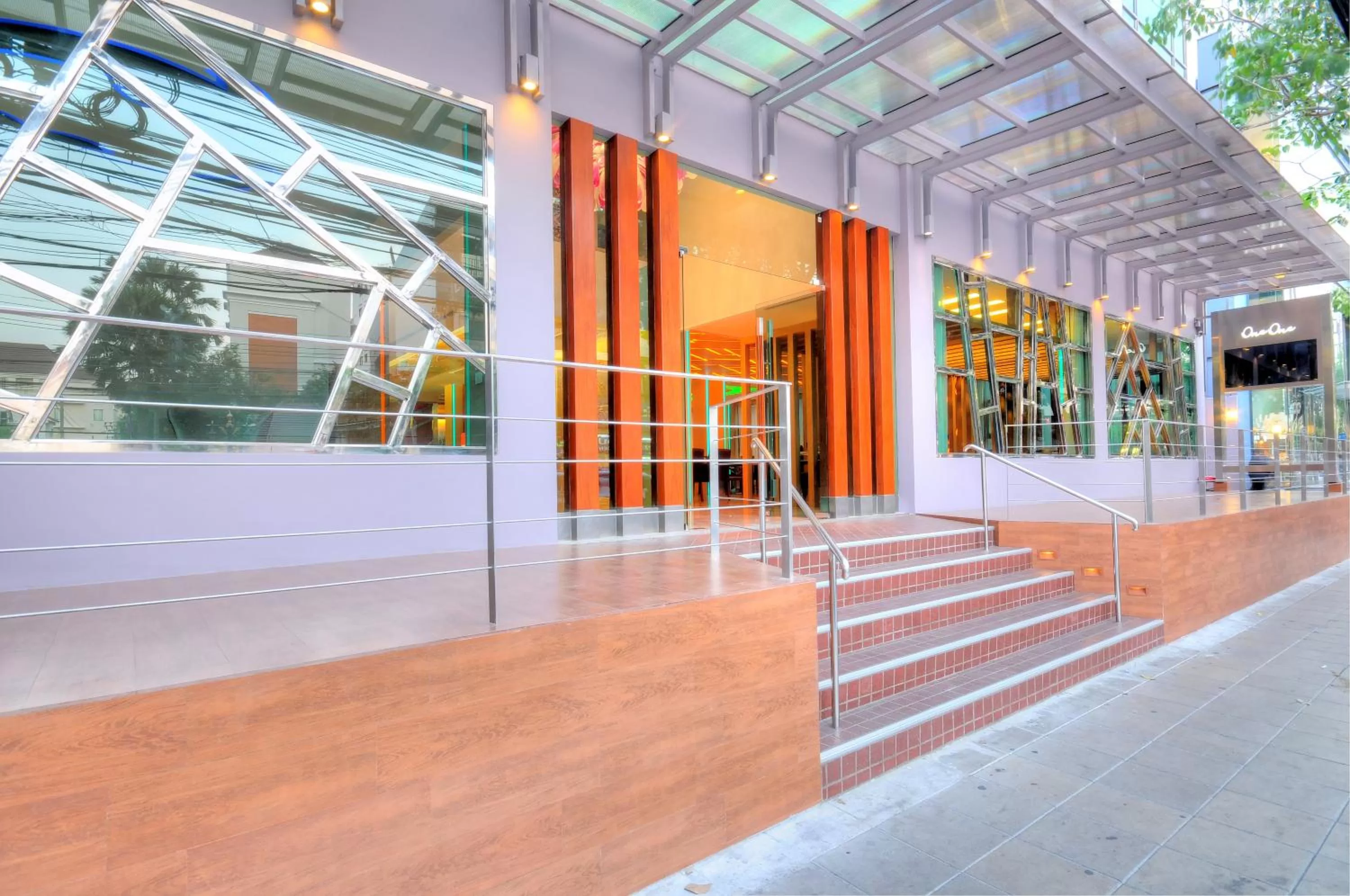 Facade/entrance in One One Bangkok