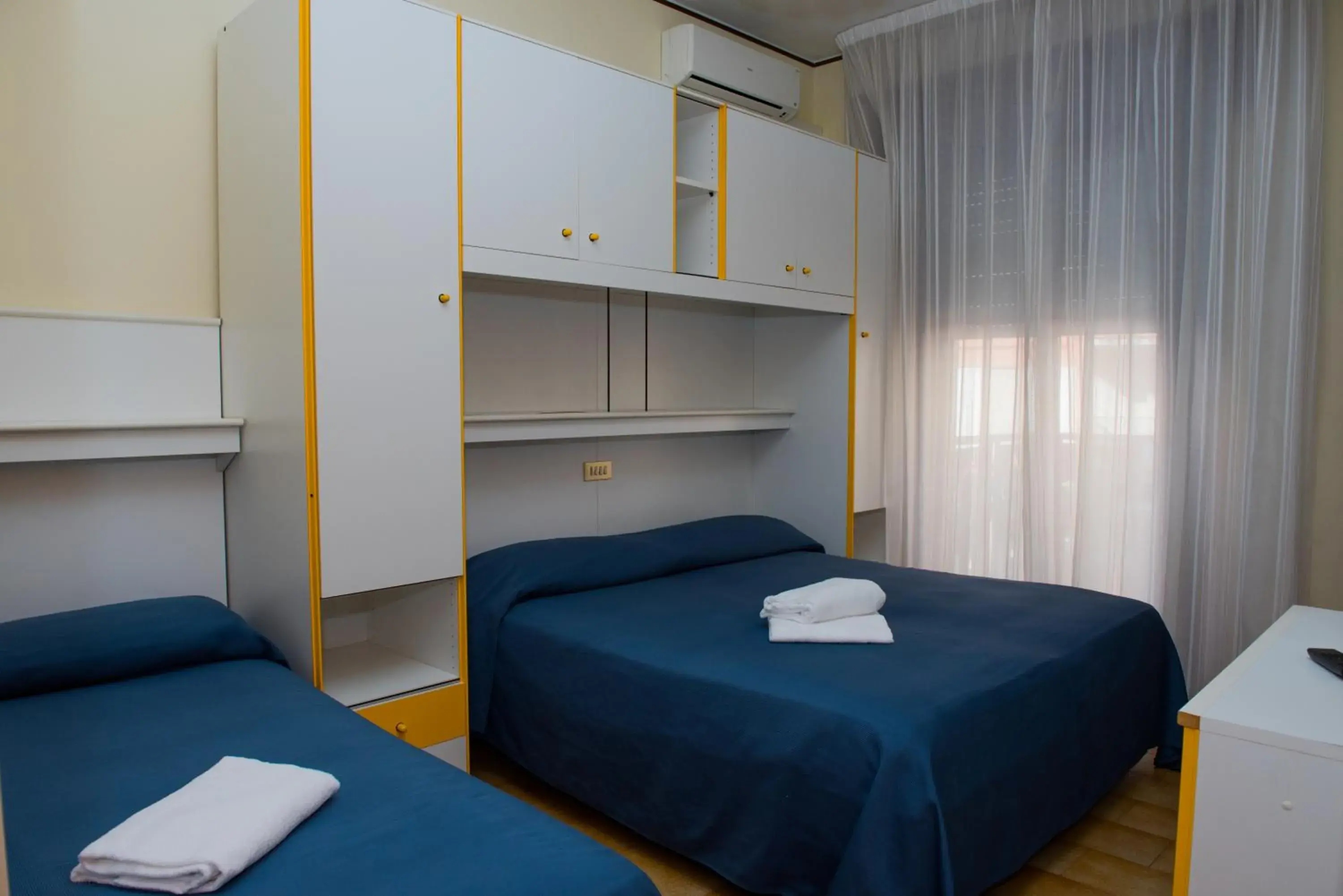 Bed in Hotel Malibran Bed in Hotel Malibran