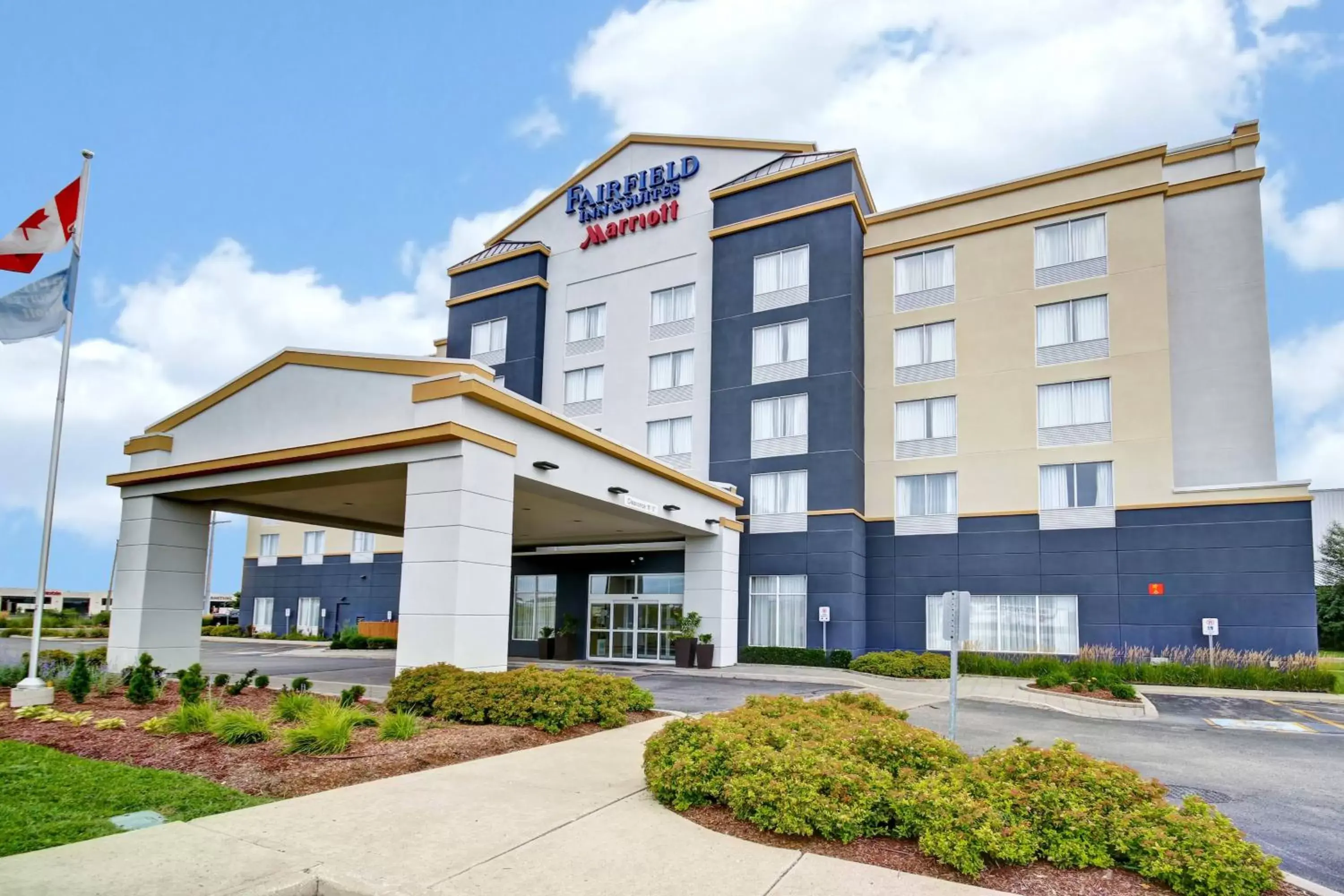 Property Building in Fairfield Inn & Suites by Marriott Guelph