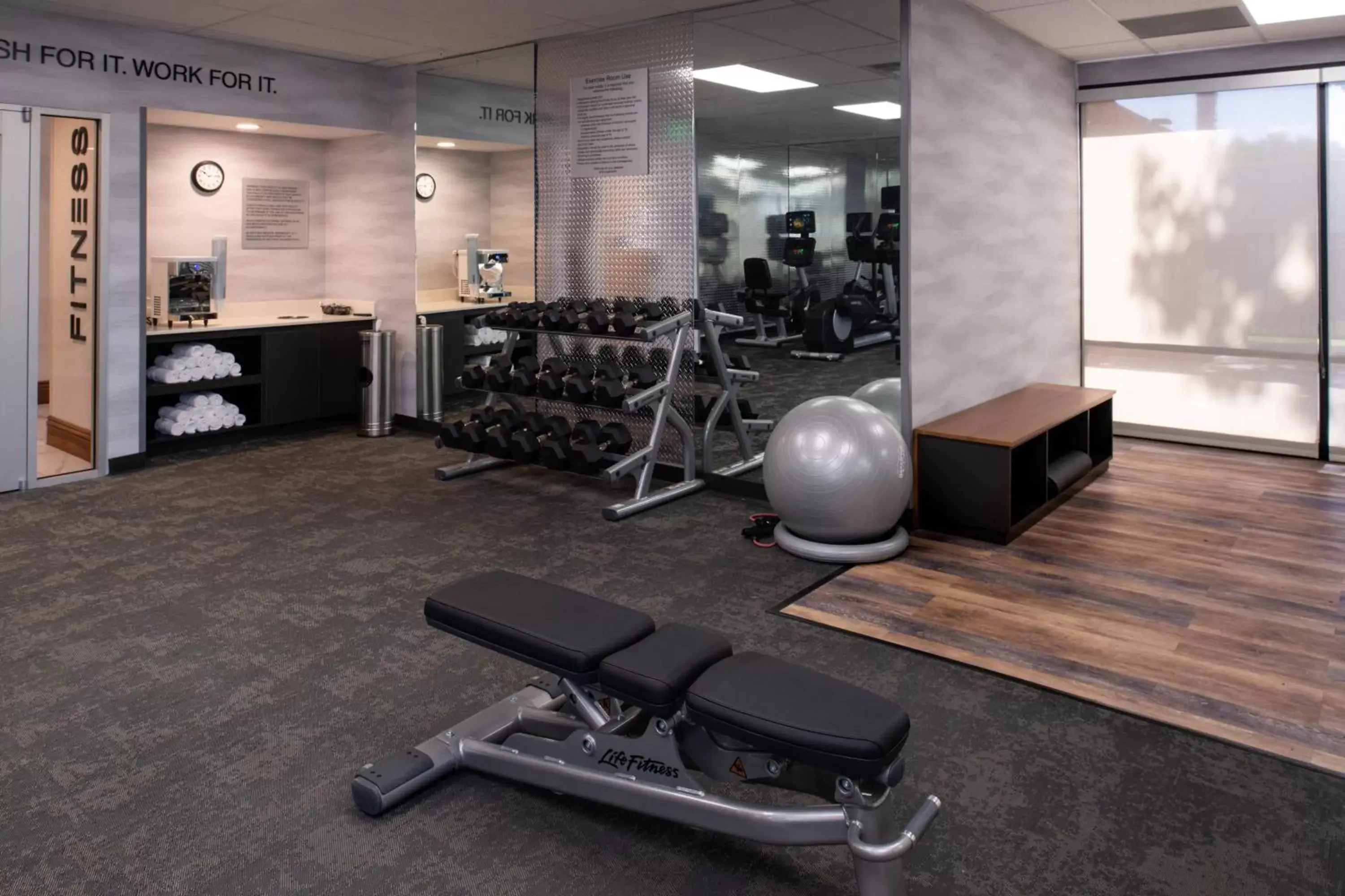 Fitness centre/facilities, Fitness Center/Facilities in Fairfield Inn and Suites by Marriott Bakersfield Central