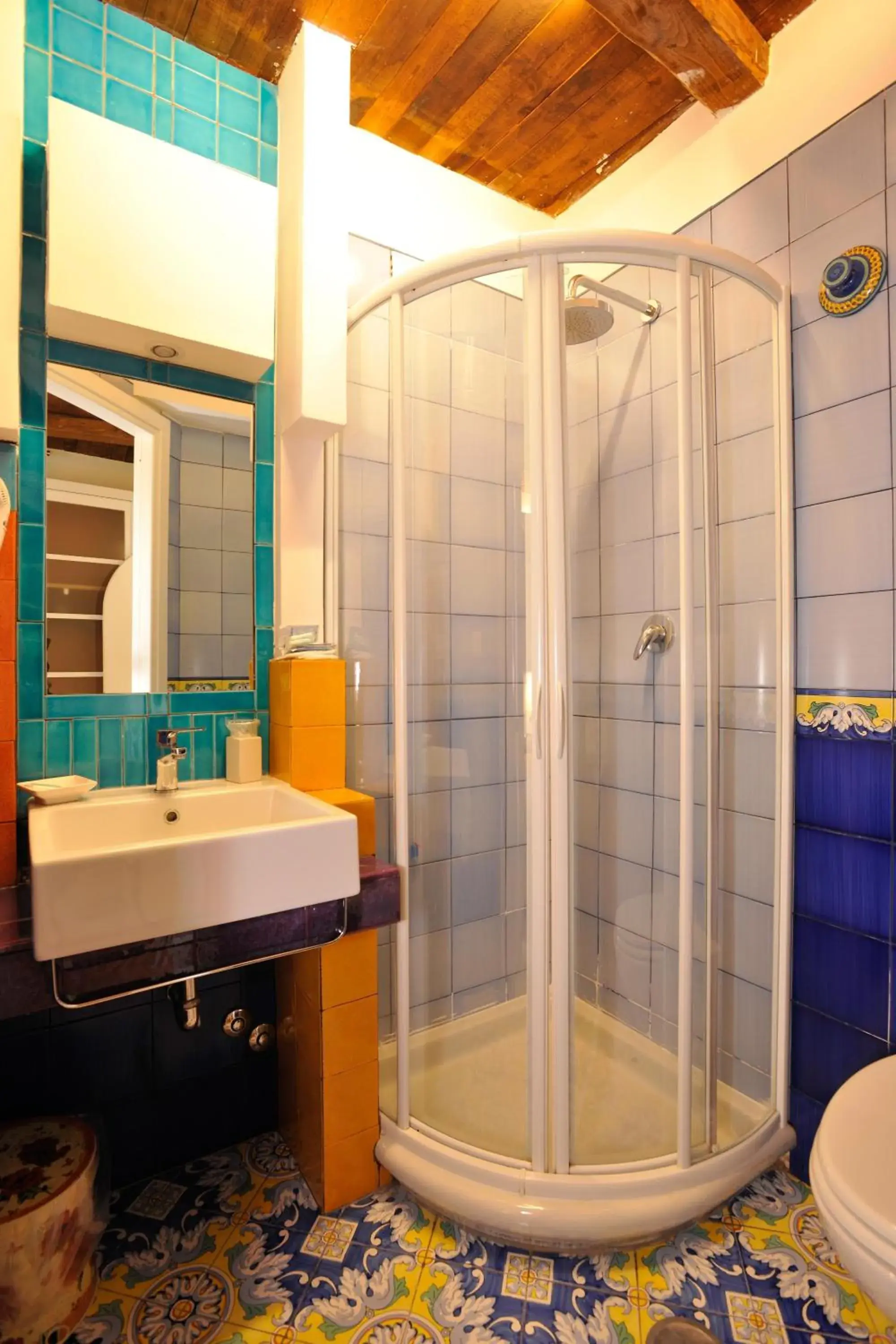 Shower, Bathroom in Albergo Del Centro Storico