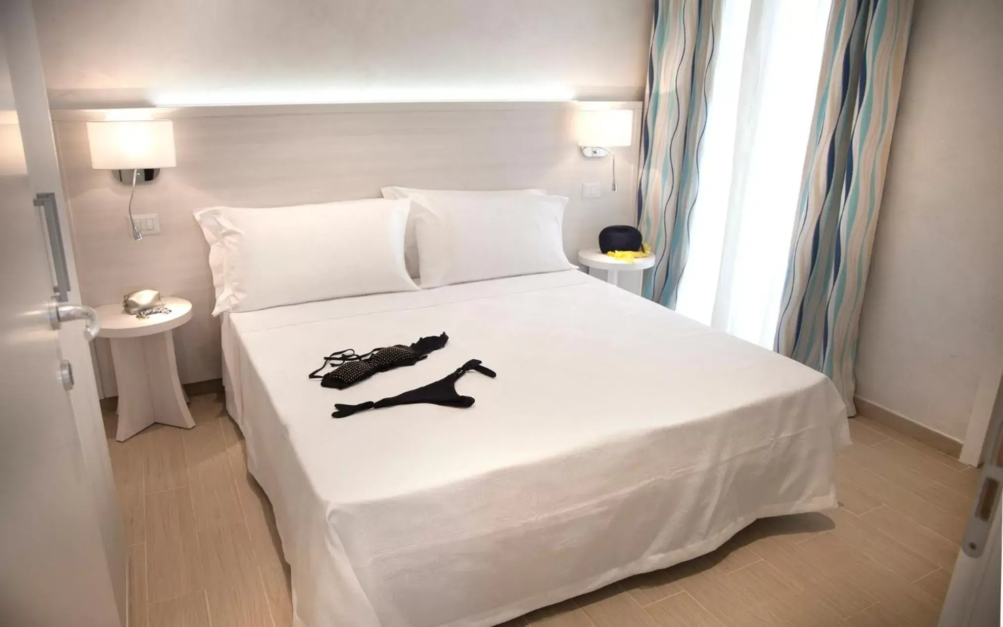 Bedroom, Bed in Marina Beach Suite Hotel