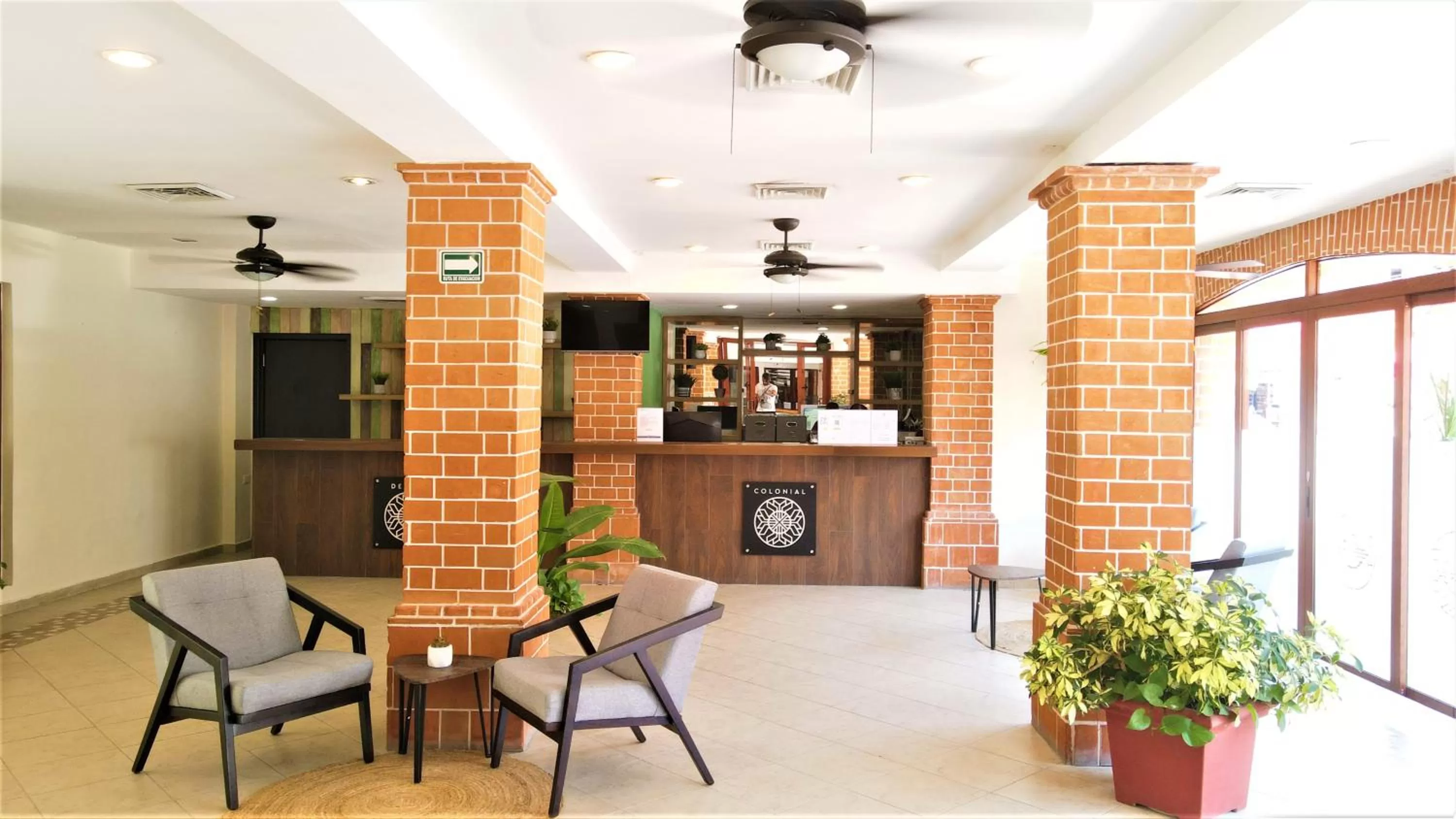 Lobby or reception in Hotel Colonial Playa del Carmen