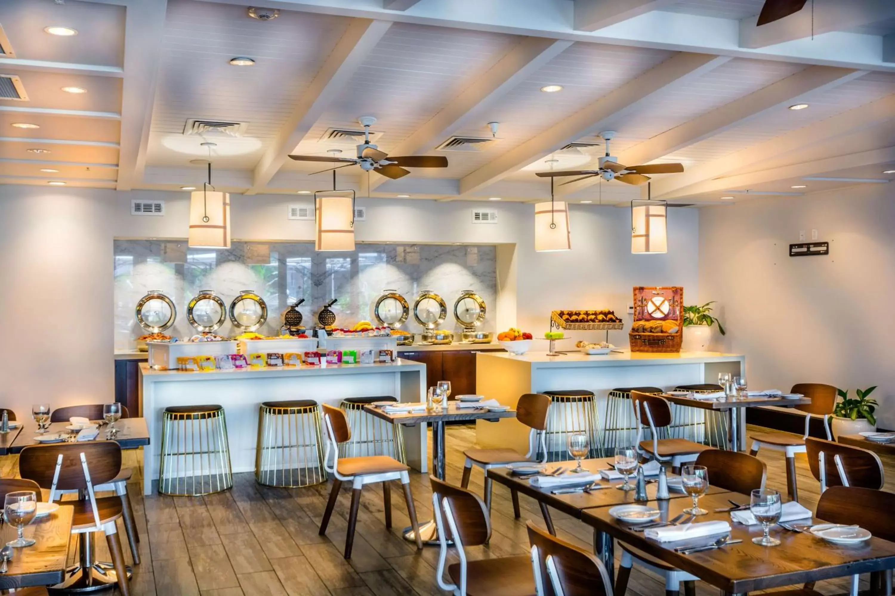 Breakfast in DoubleTree by Hilton Grand Key Resort Breakfast in DoubleTree by Hilton Grand Key Resort