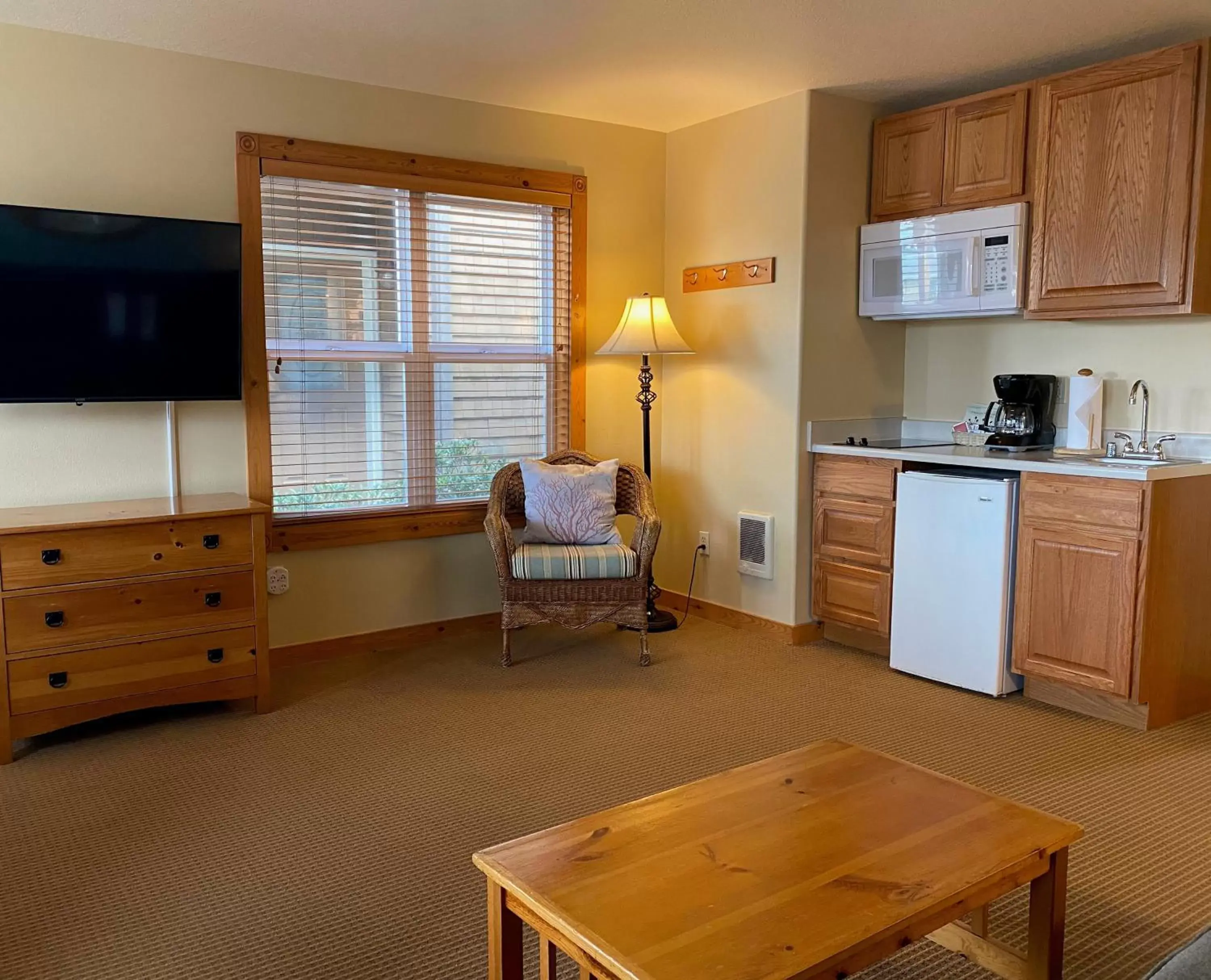 Kitchen or kitchenette, Kitchen/Kitchenette in Lighthouse Inn