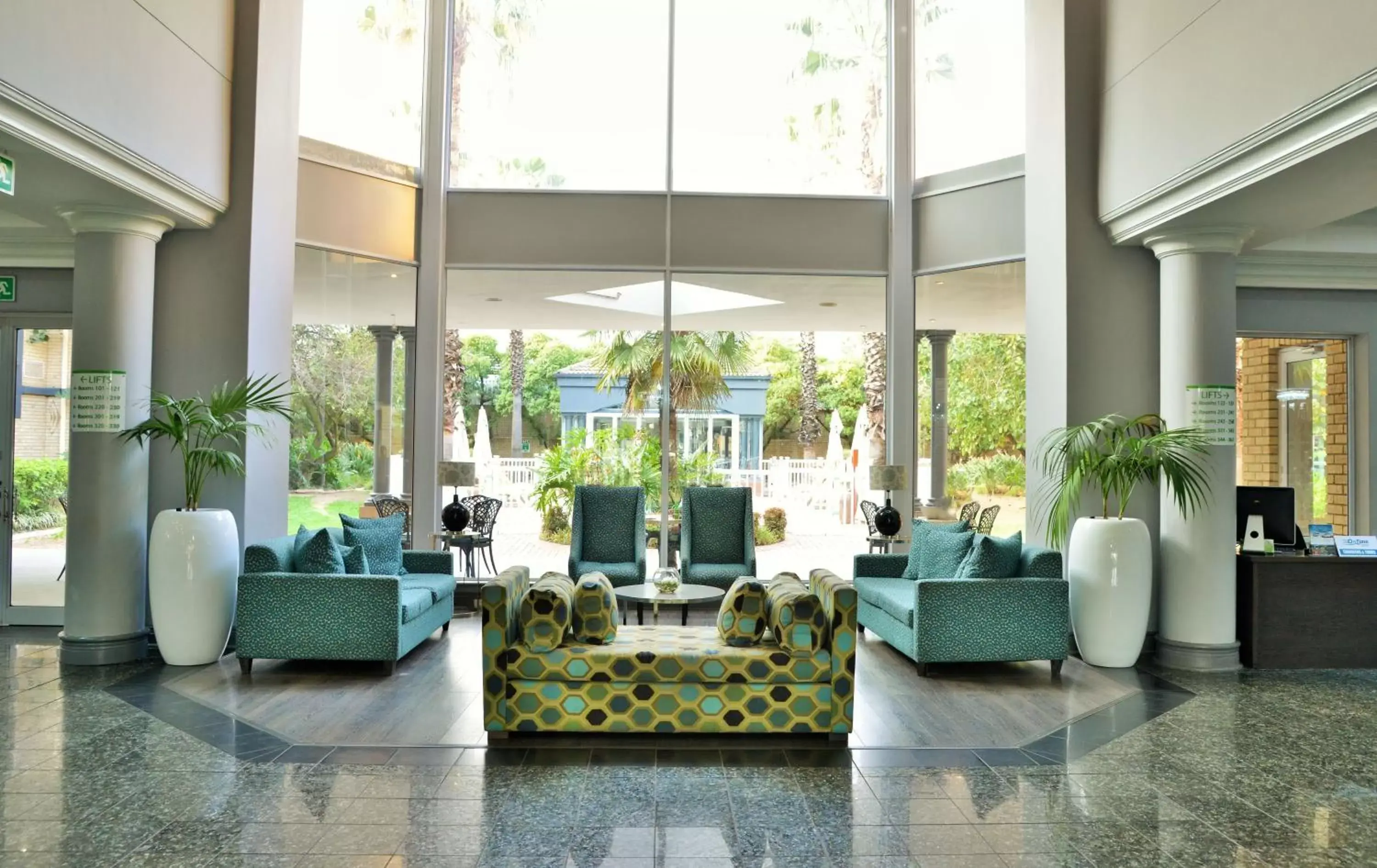 Lobby or reception, Lobby/Reception in Holiday Inn Johannesburg Airport, an IHG Hotel