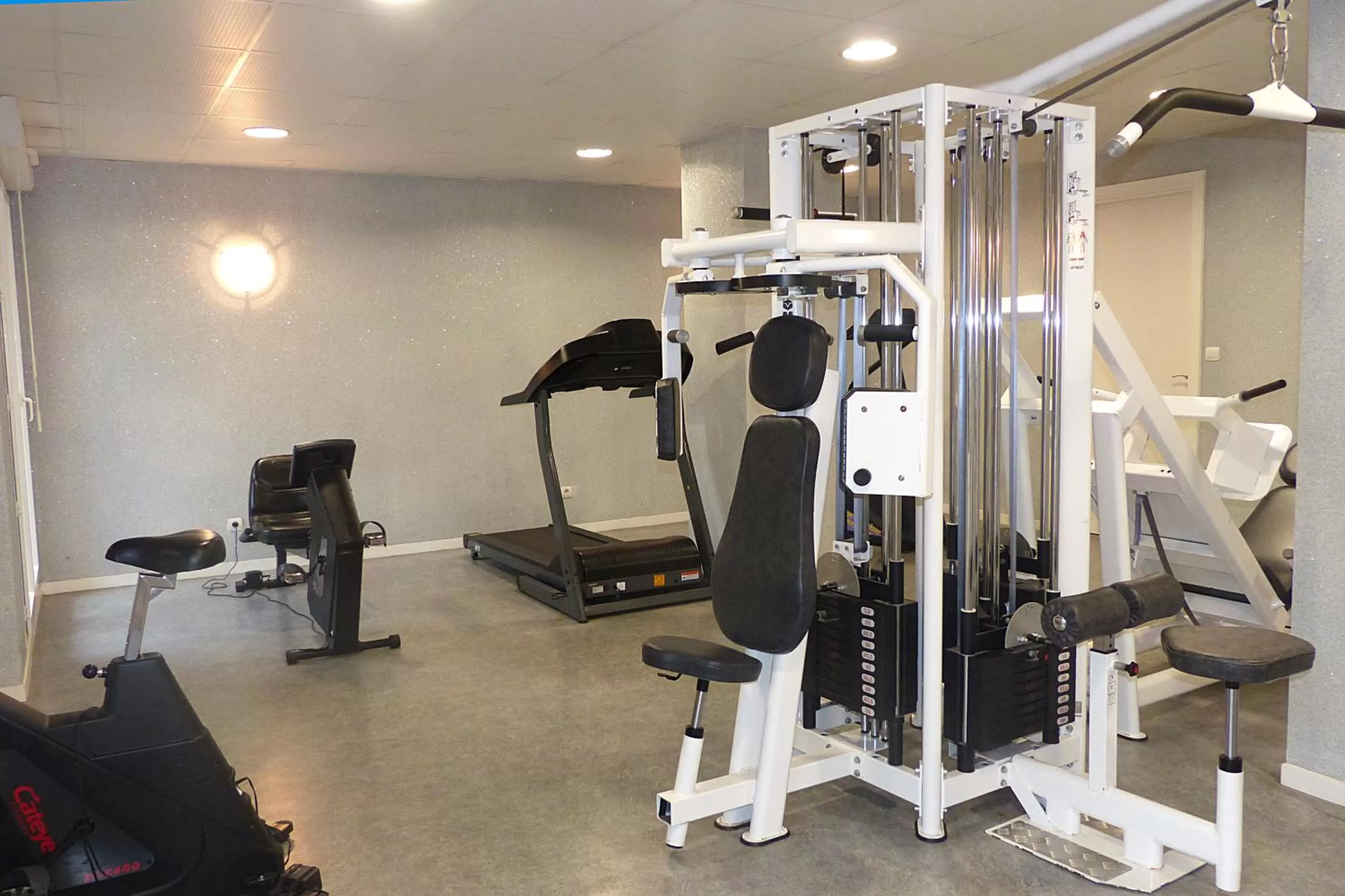 Fitness centre/facilities in City Lodge Appart Hôtel Niort