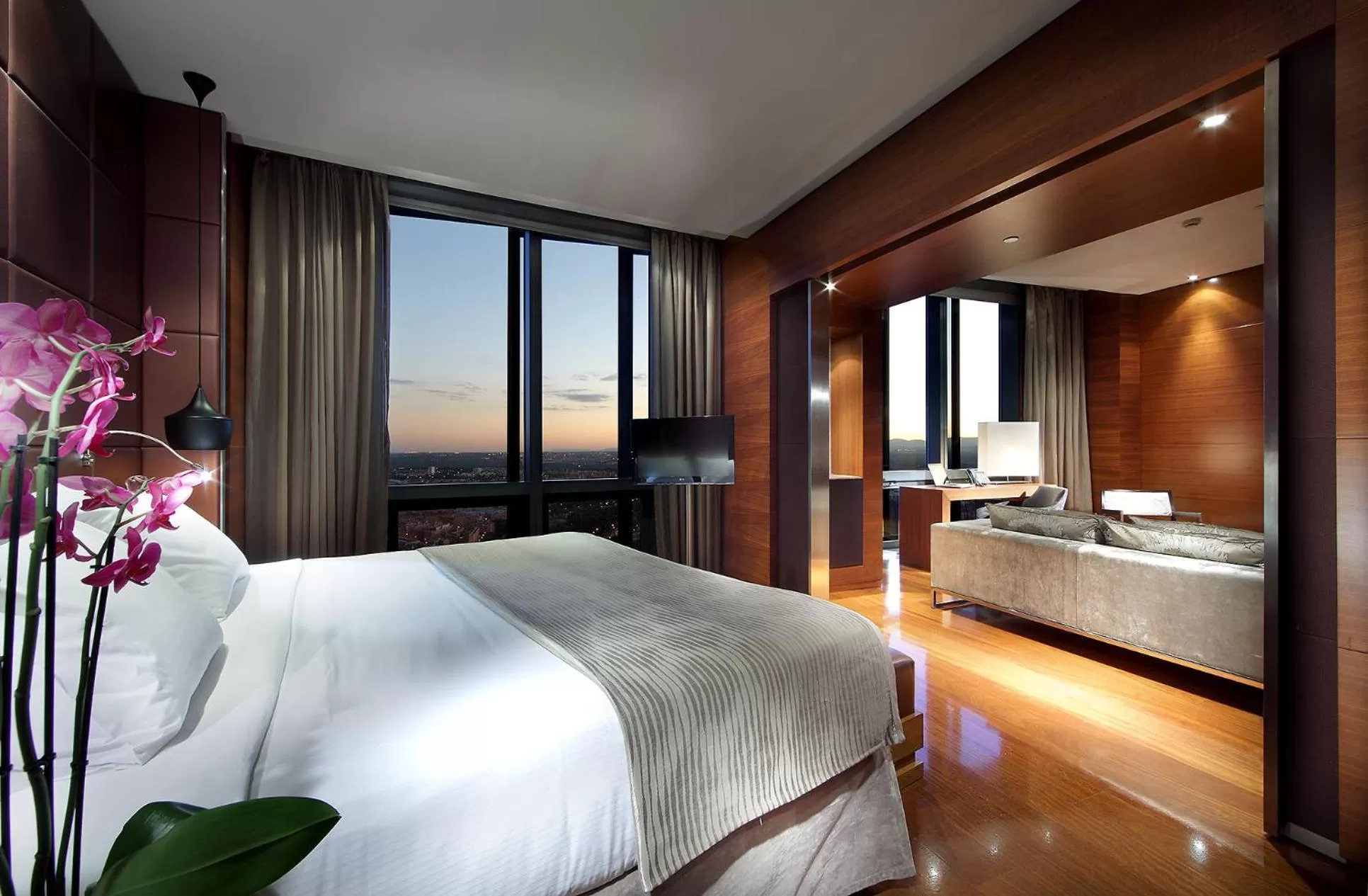 Bed in Eurostars Madrid Tower