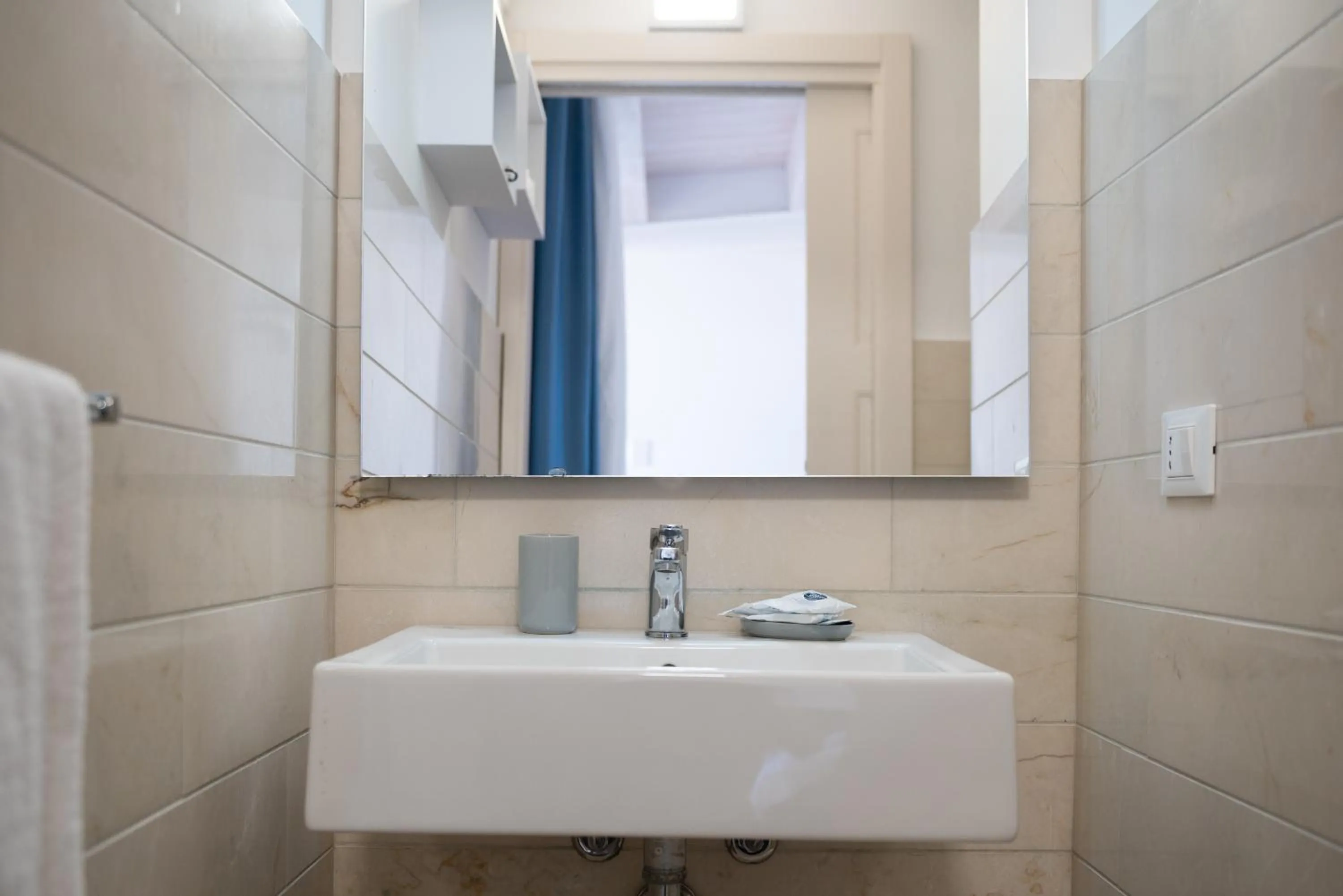 Bathroom in ZIBIBBO SUITES & ROOMS - Aparthotel in Centro Storico a Trapani