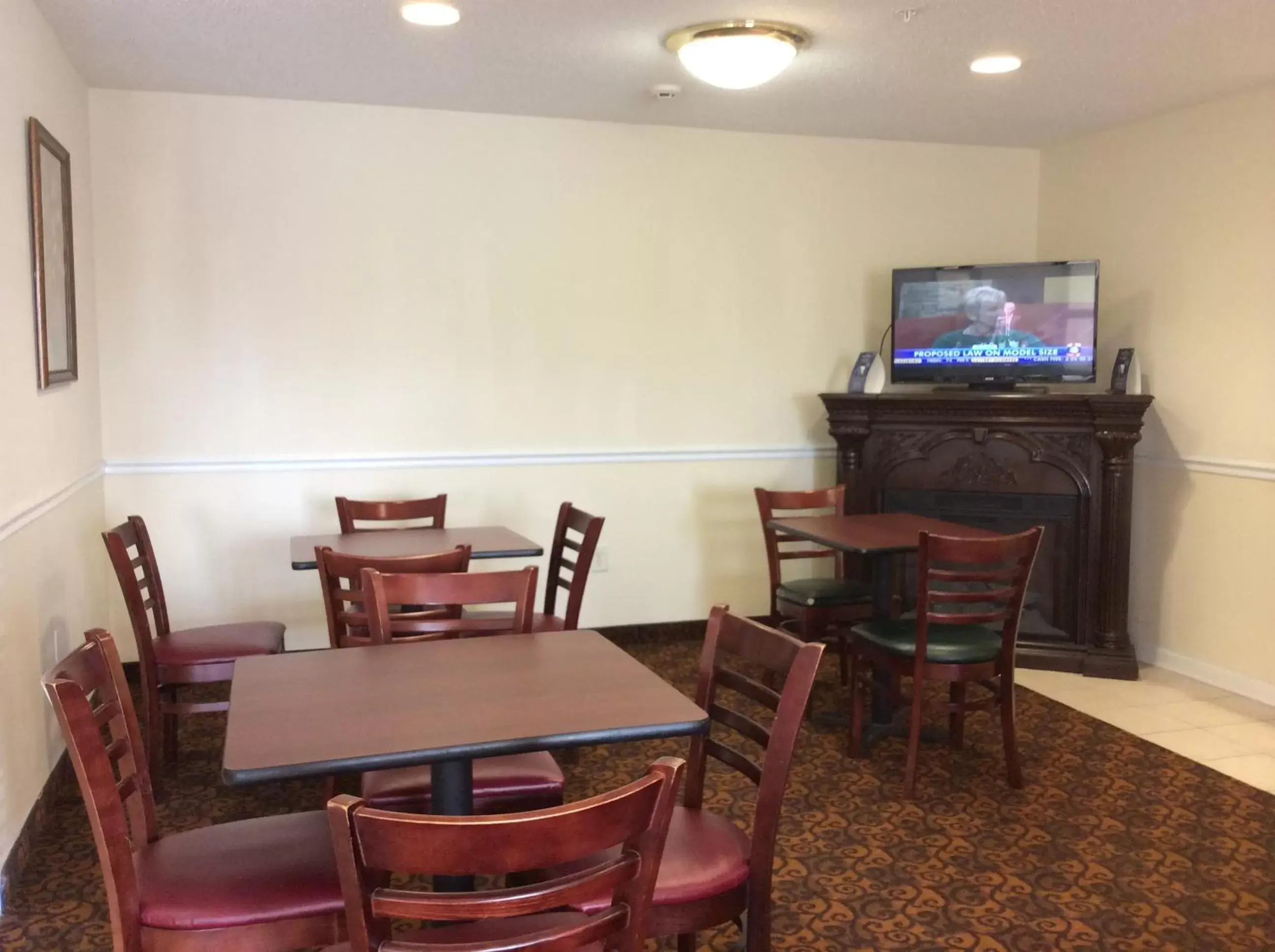 Restaurant/places to eat in Days Inn by Wyndham Greensboro NC