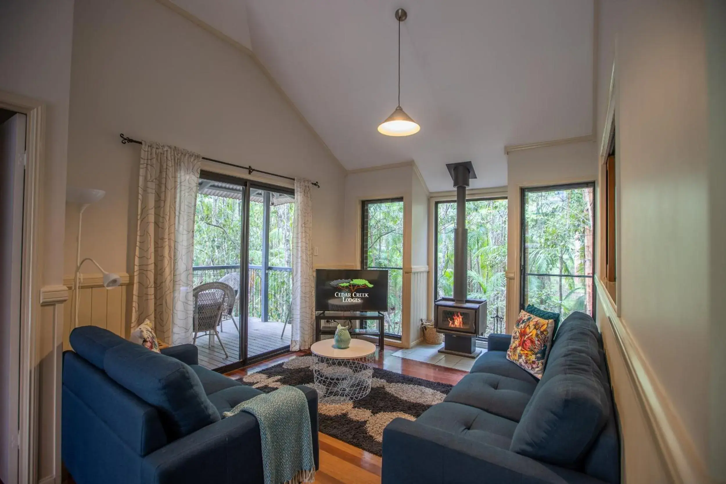 Seating Area in Cedar Creek Lodges