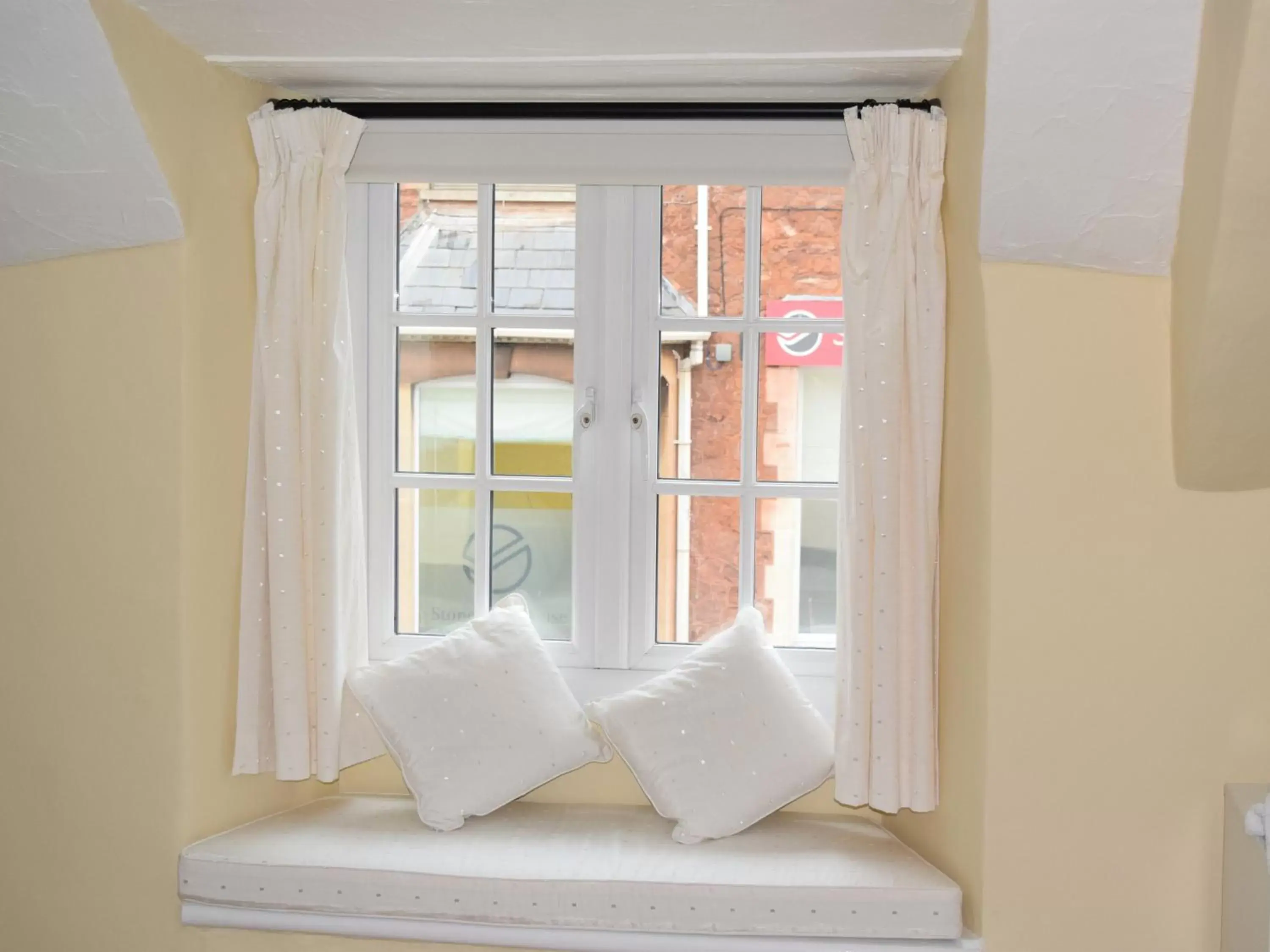 Bedroom, Seating Area in The Old Bookshop