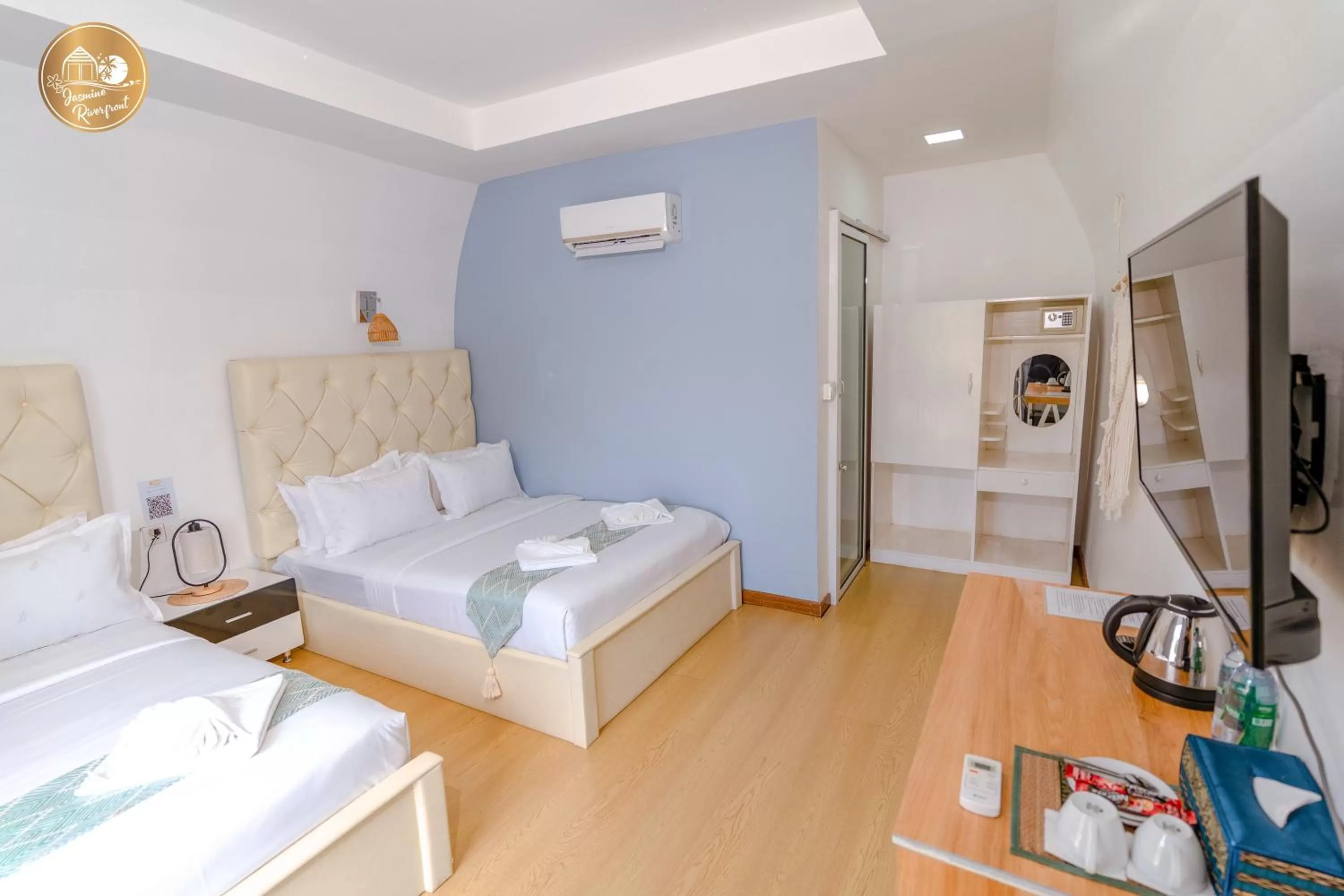 Bedroom in Jasmine River Front