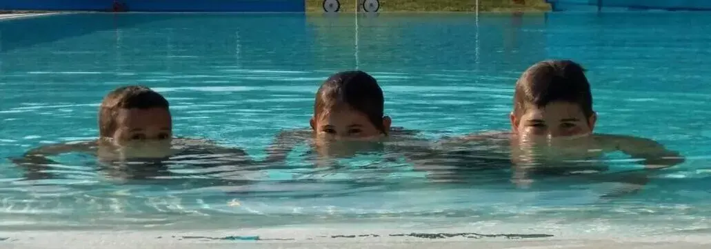 People, Swimming Pool in Residence Villa Paradiso