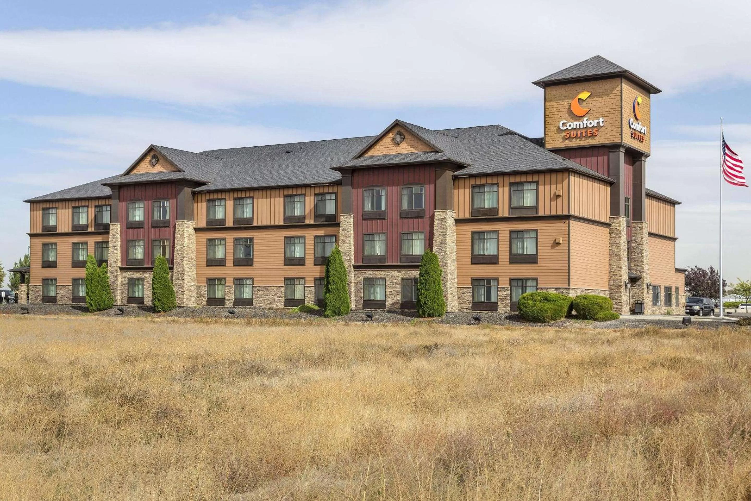 Property building in Comfort Suites Moses Lake