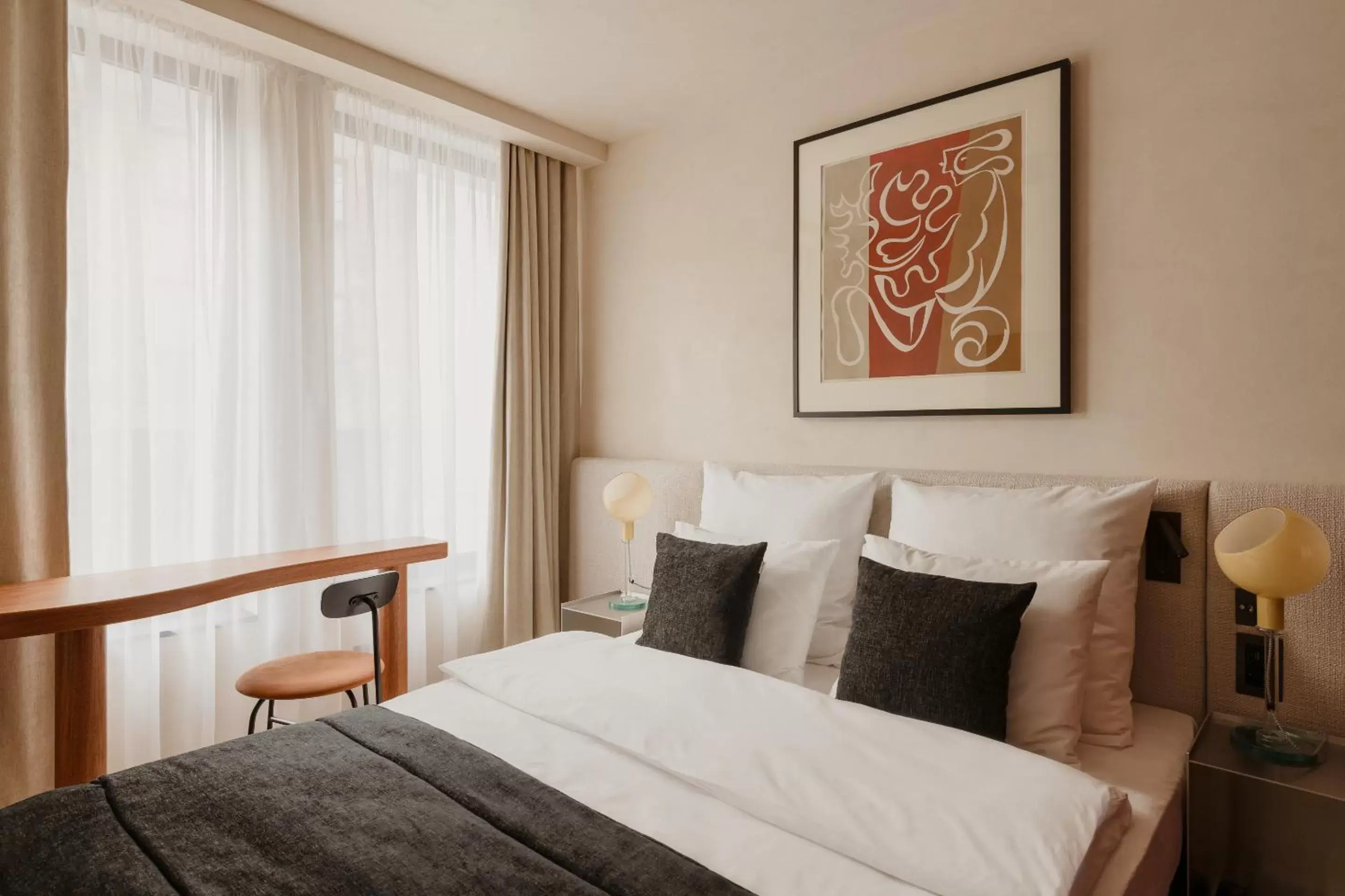 Small Double Room in Warszauer Hotel Small Double Room in Warszauer Hotel