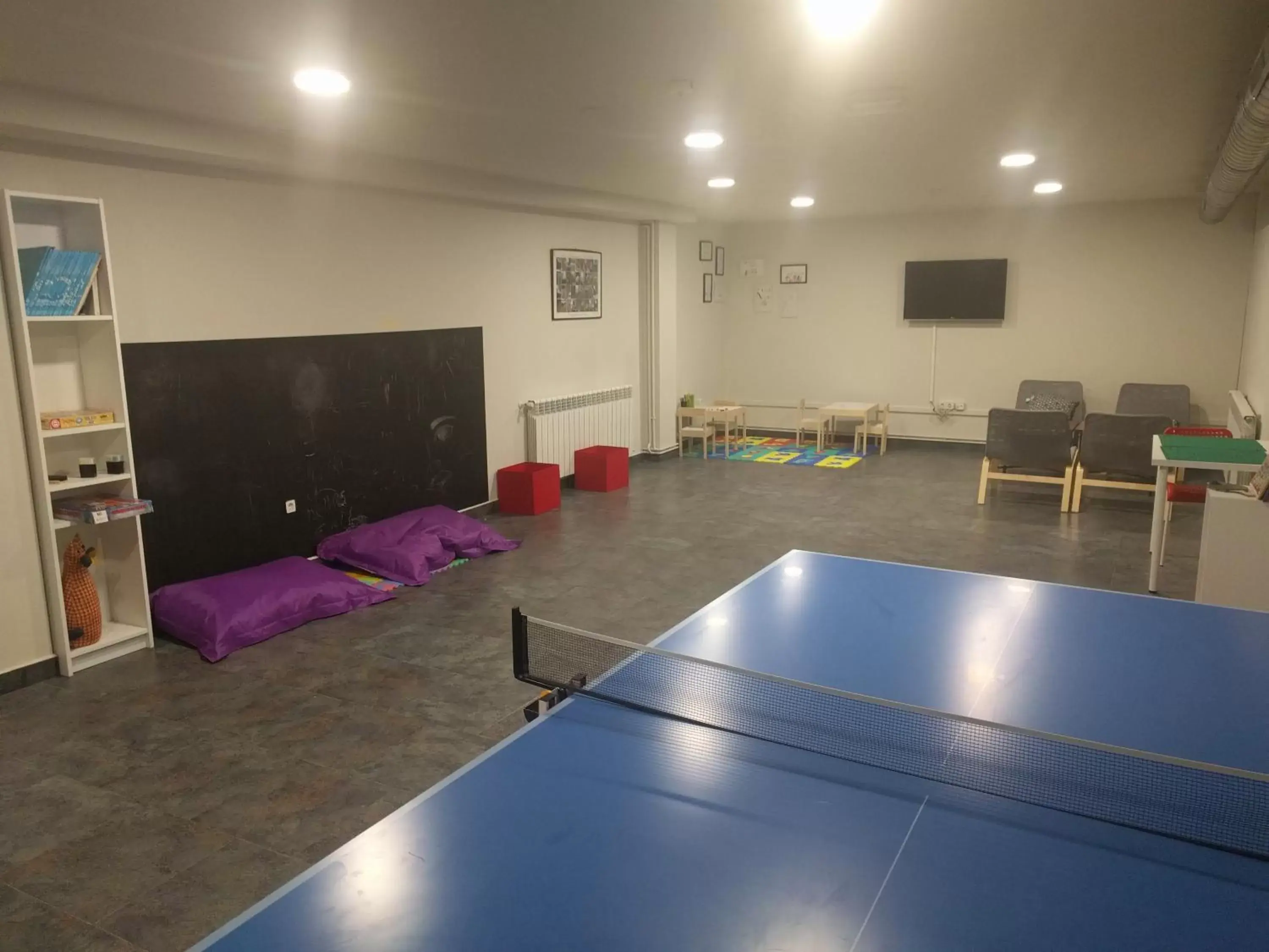 Game Room, Table Tennis in Aparthotel La Vall Blanca