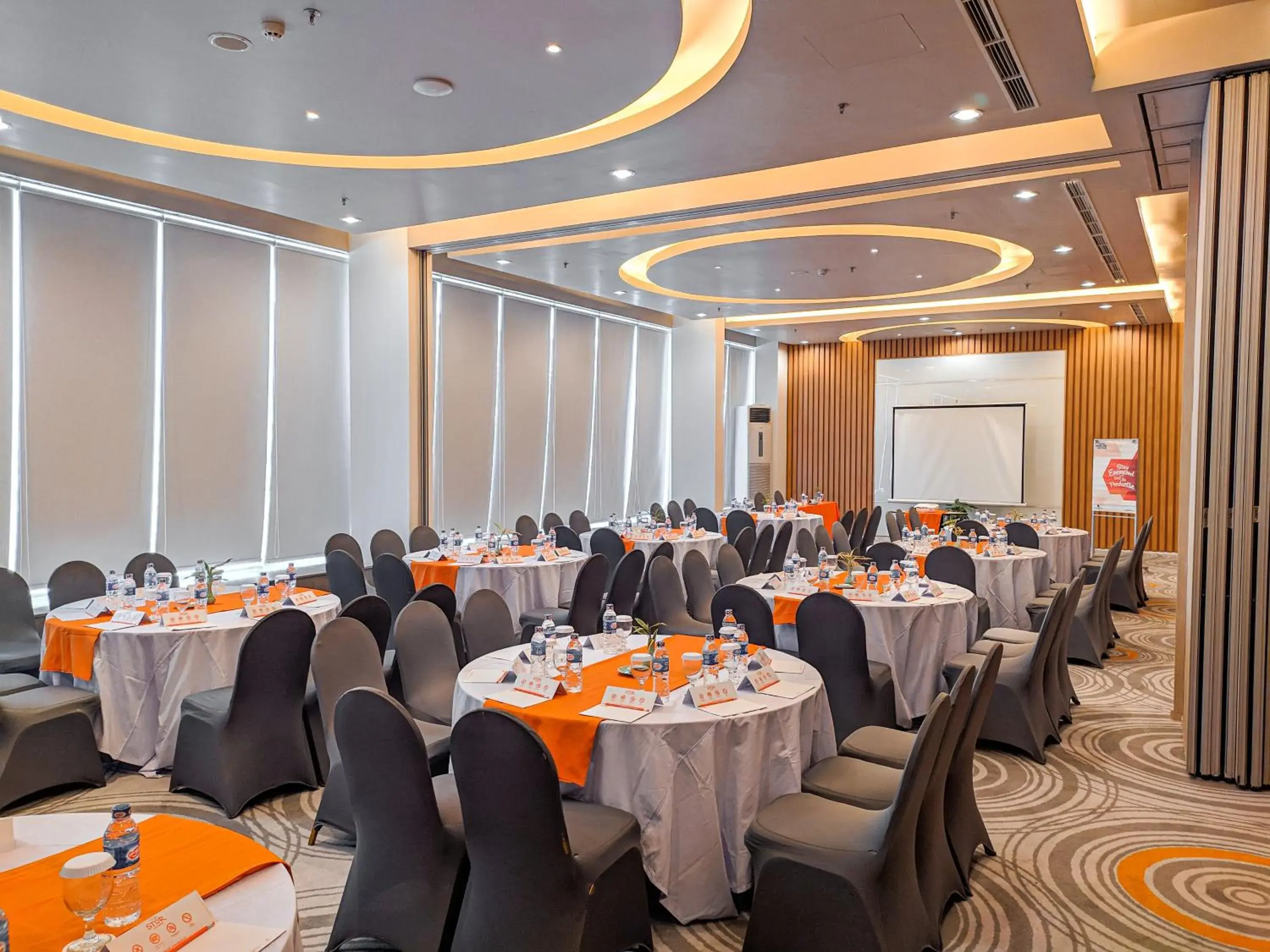 Banquet/Function facilities, Banquet Facilities in Harris Hotel Batam Center