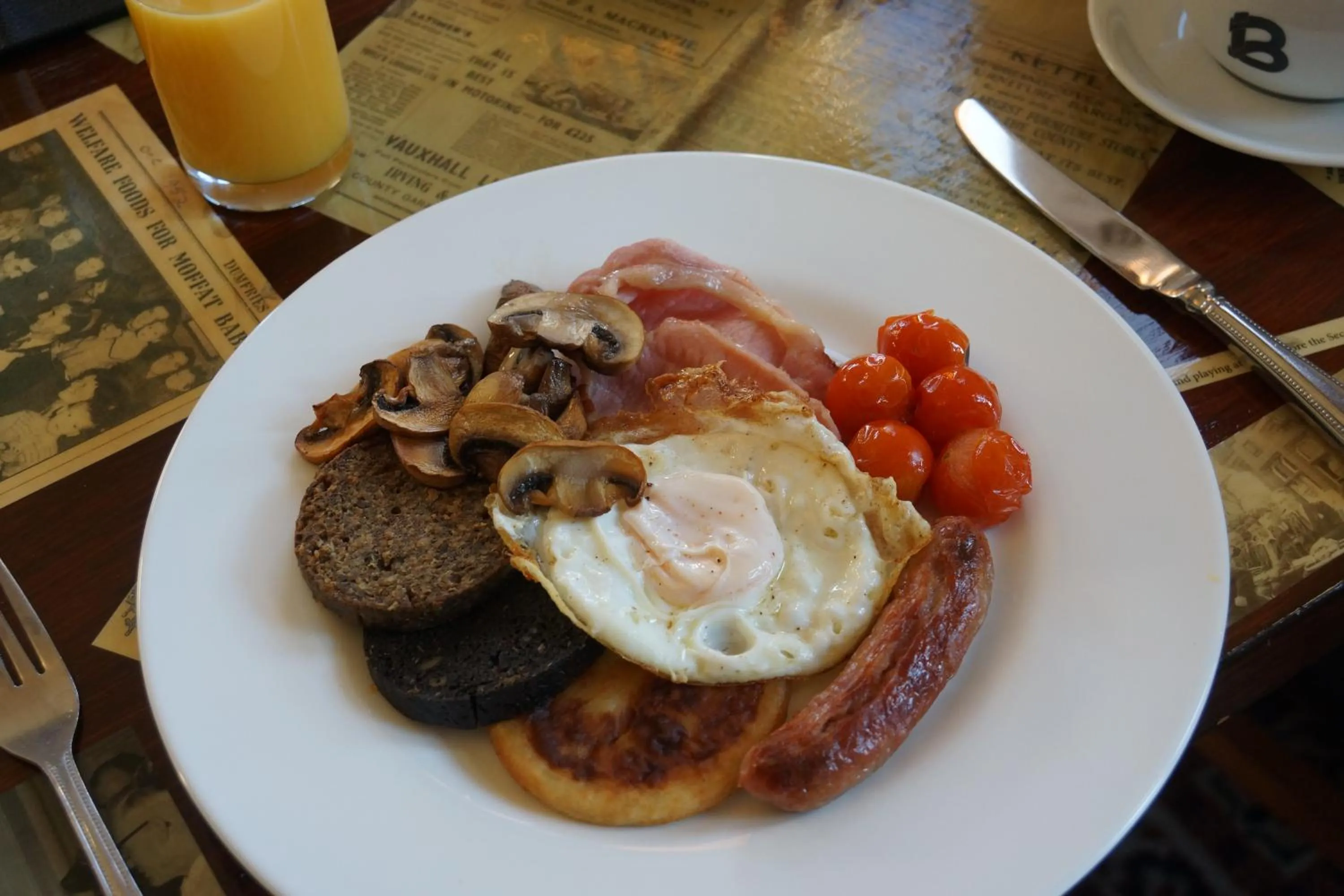 Breakfast in Buccleuch Arms Hotel