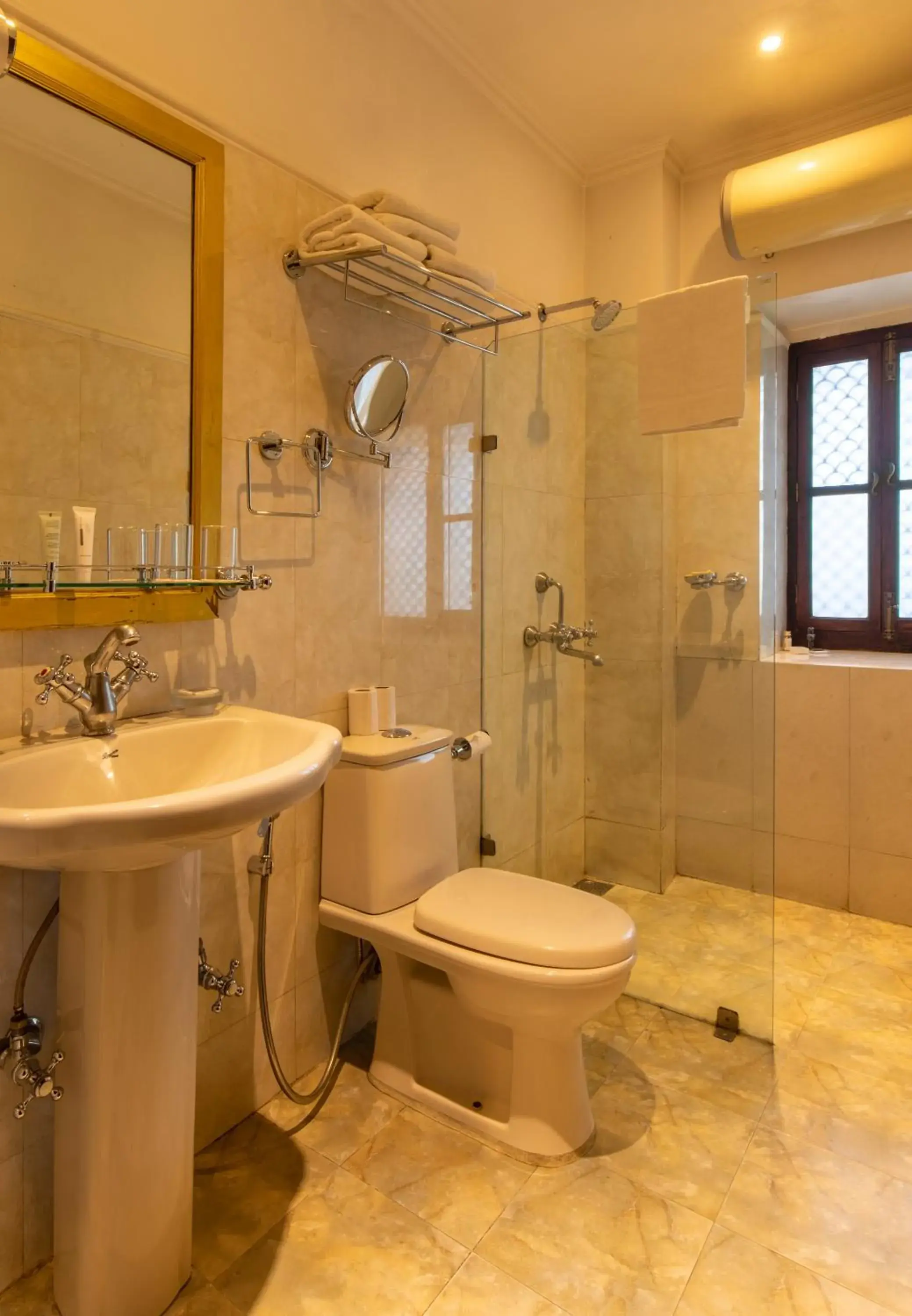 Bathroom in Suryauday Haveli - An Amritara Resort