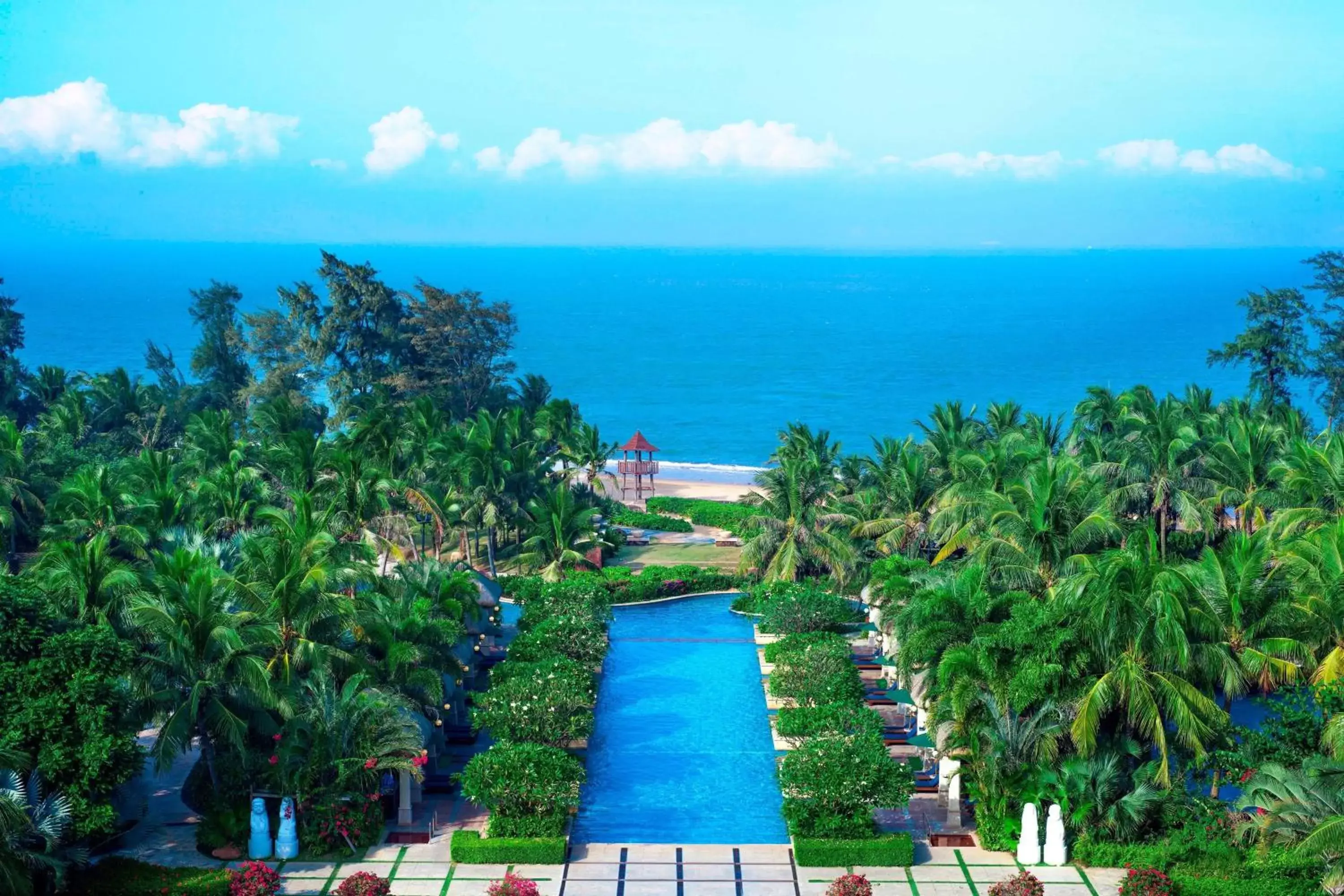 Property building, Bird's-eye View in Sheraton Haikou Hotel