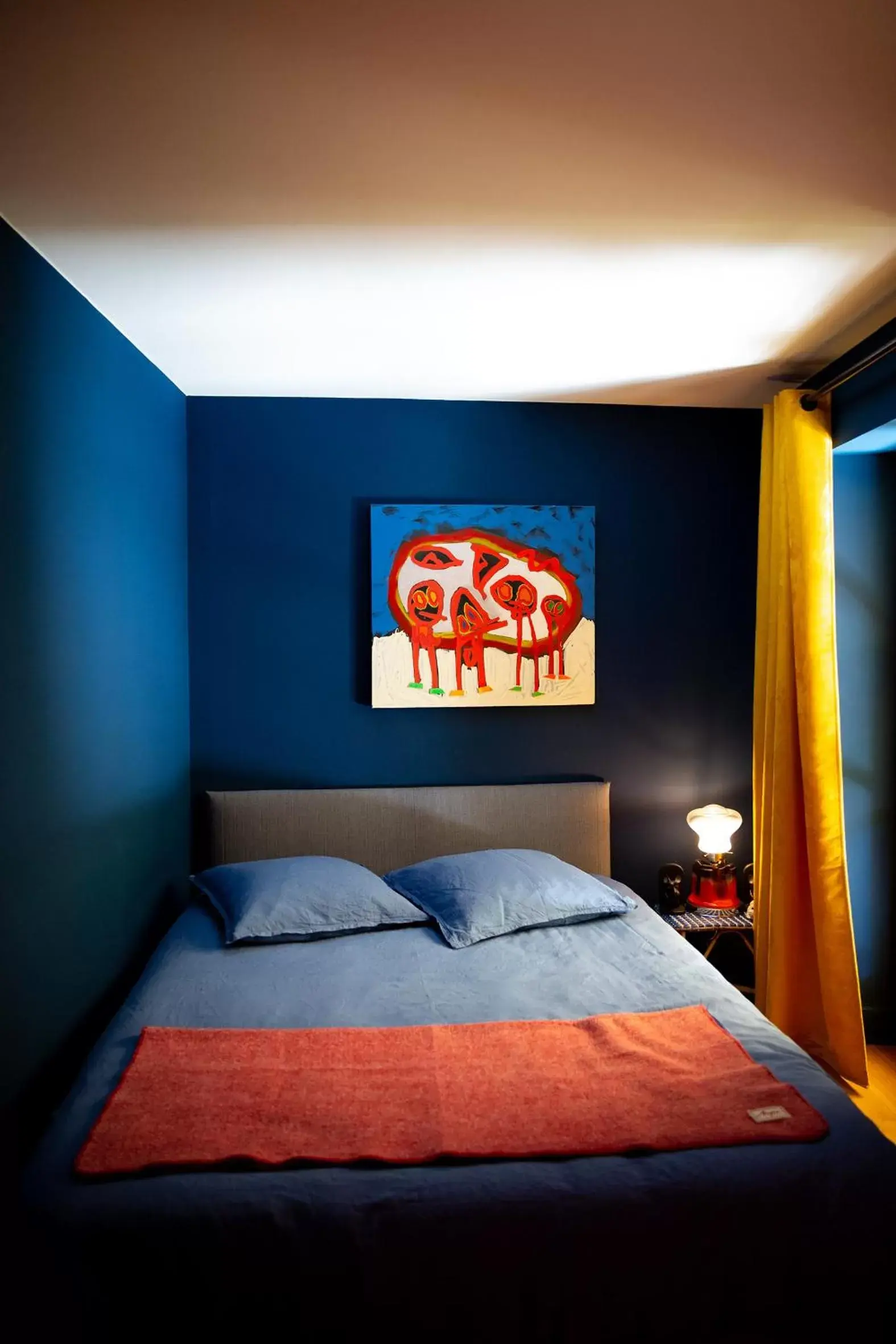 Bed in Côté Jardin, Chambres d’hôtes B&B