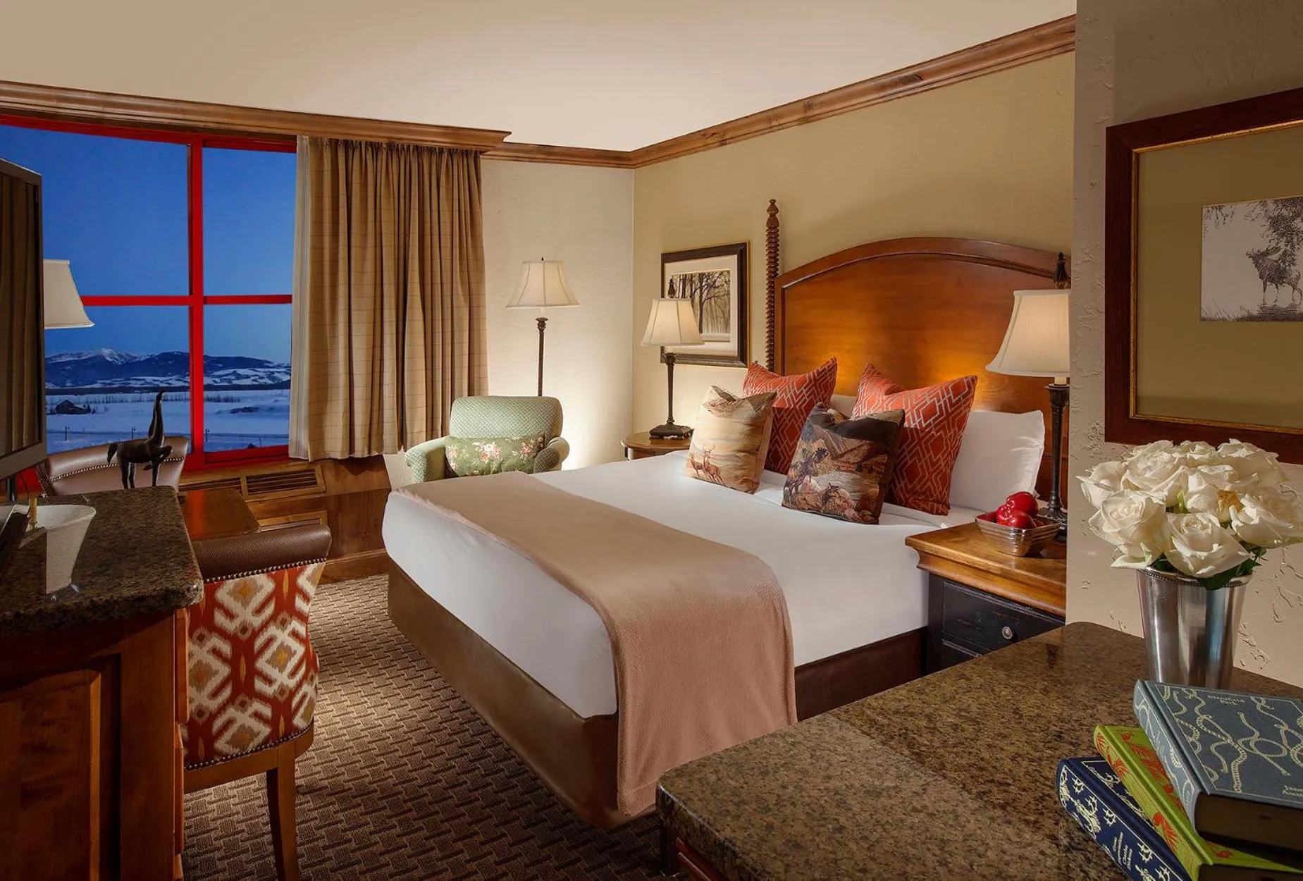 Bedroom, Bed in Snake River Lodge