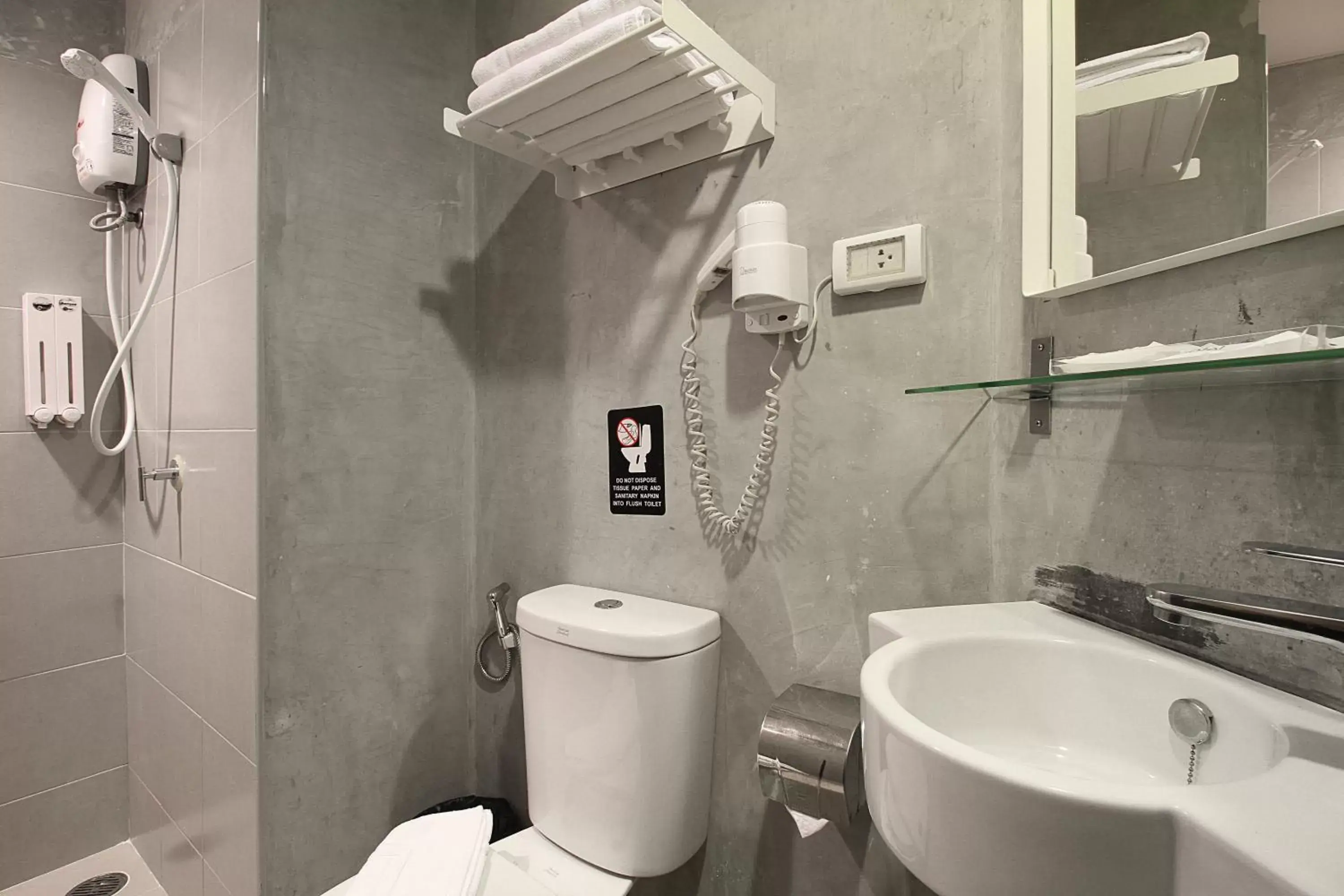 Shower, Bathroom in Mybed Sathorn Hotel