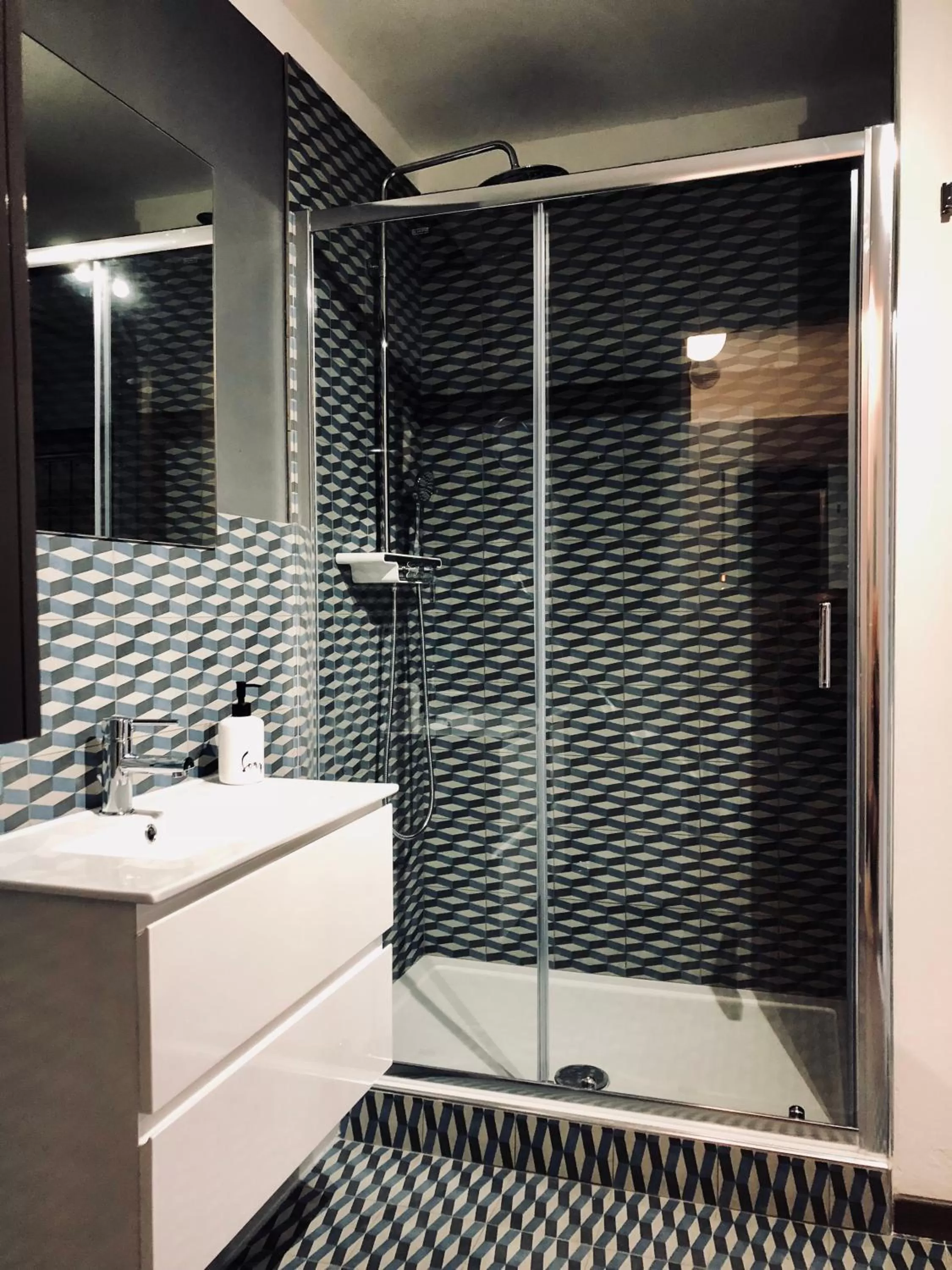 Bathroom in Palazzina300