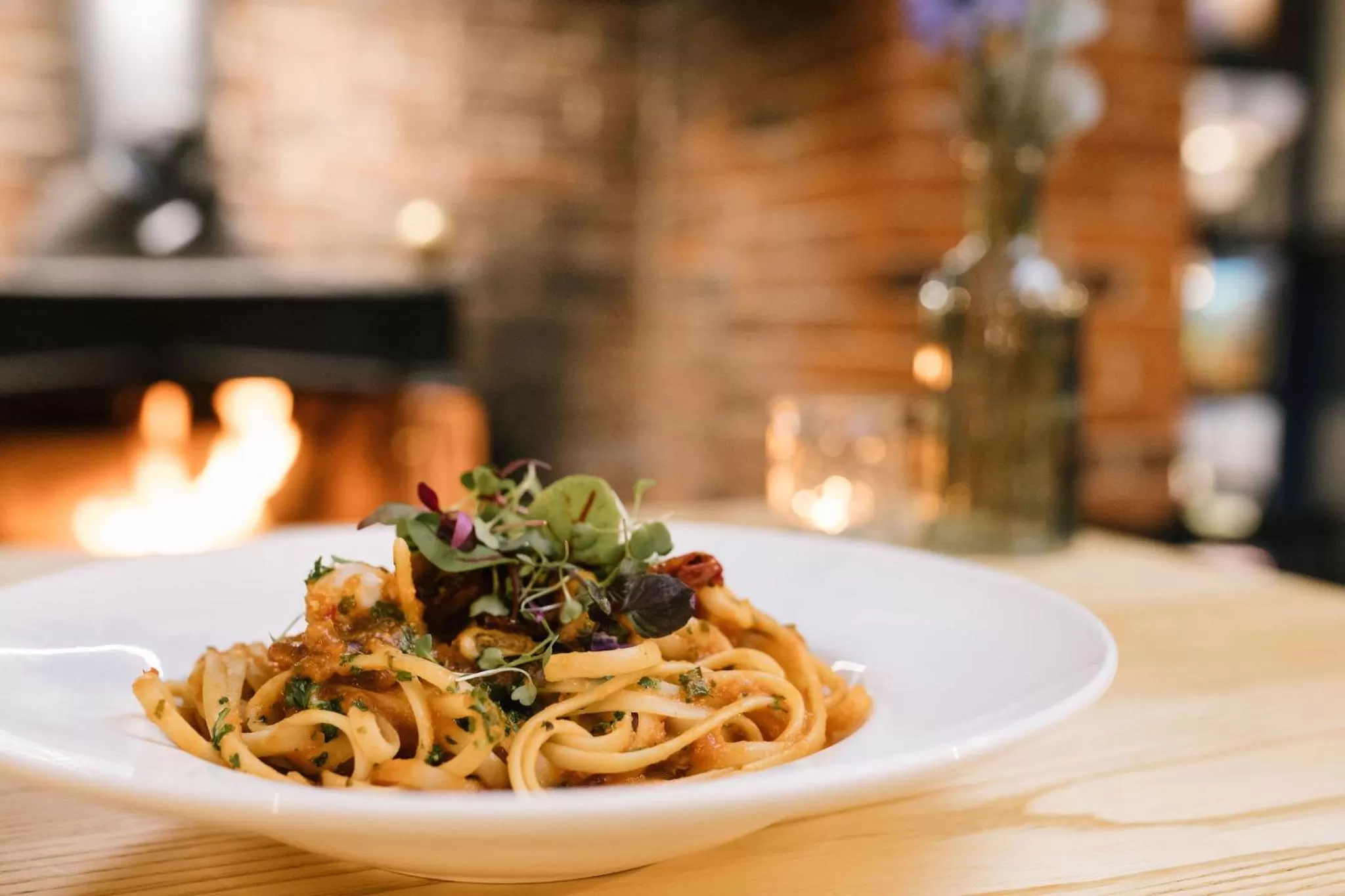 Dining area in The Kings Arms, Colchester A120