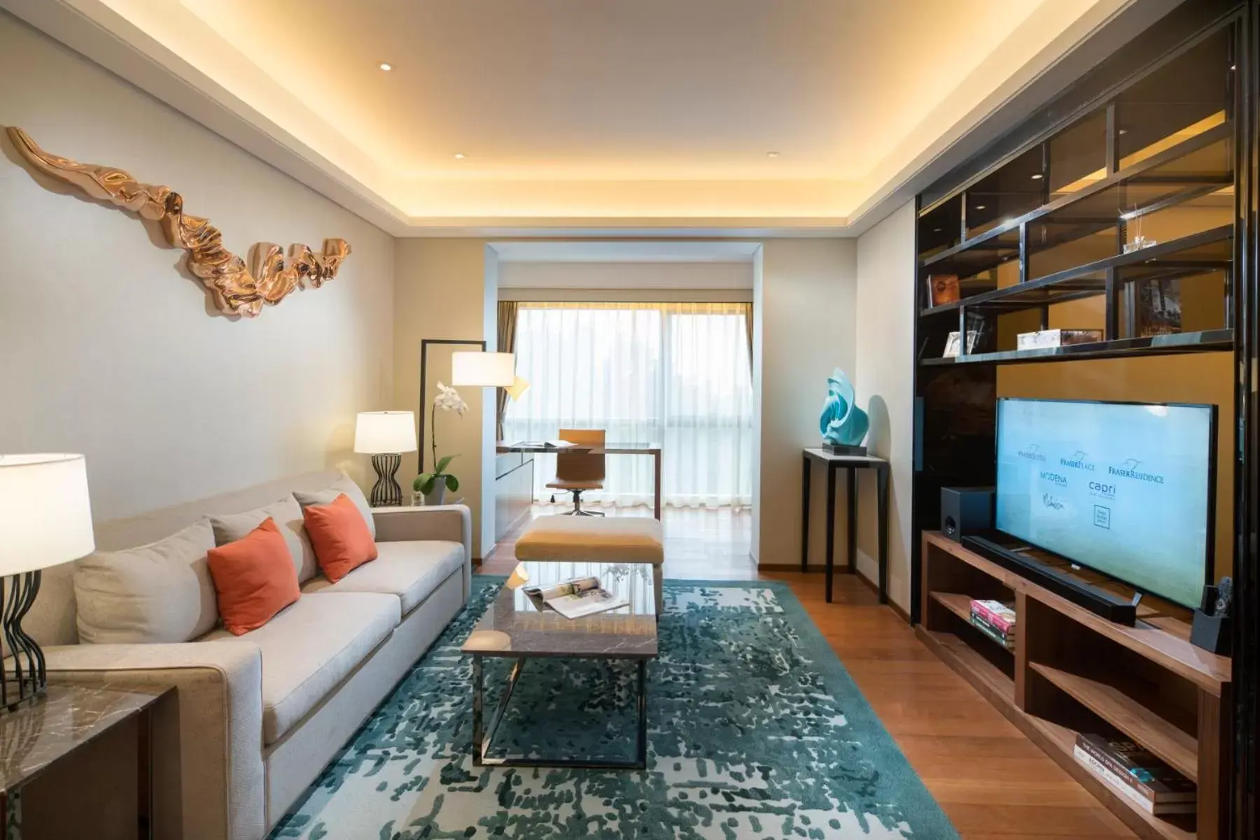 Living room, Seating Area in Fraser Suites Shenzhen
