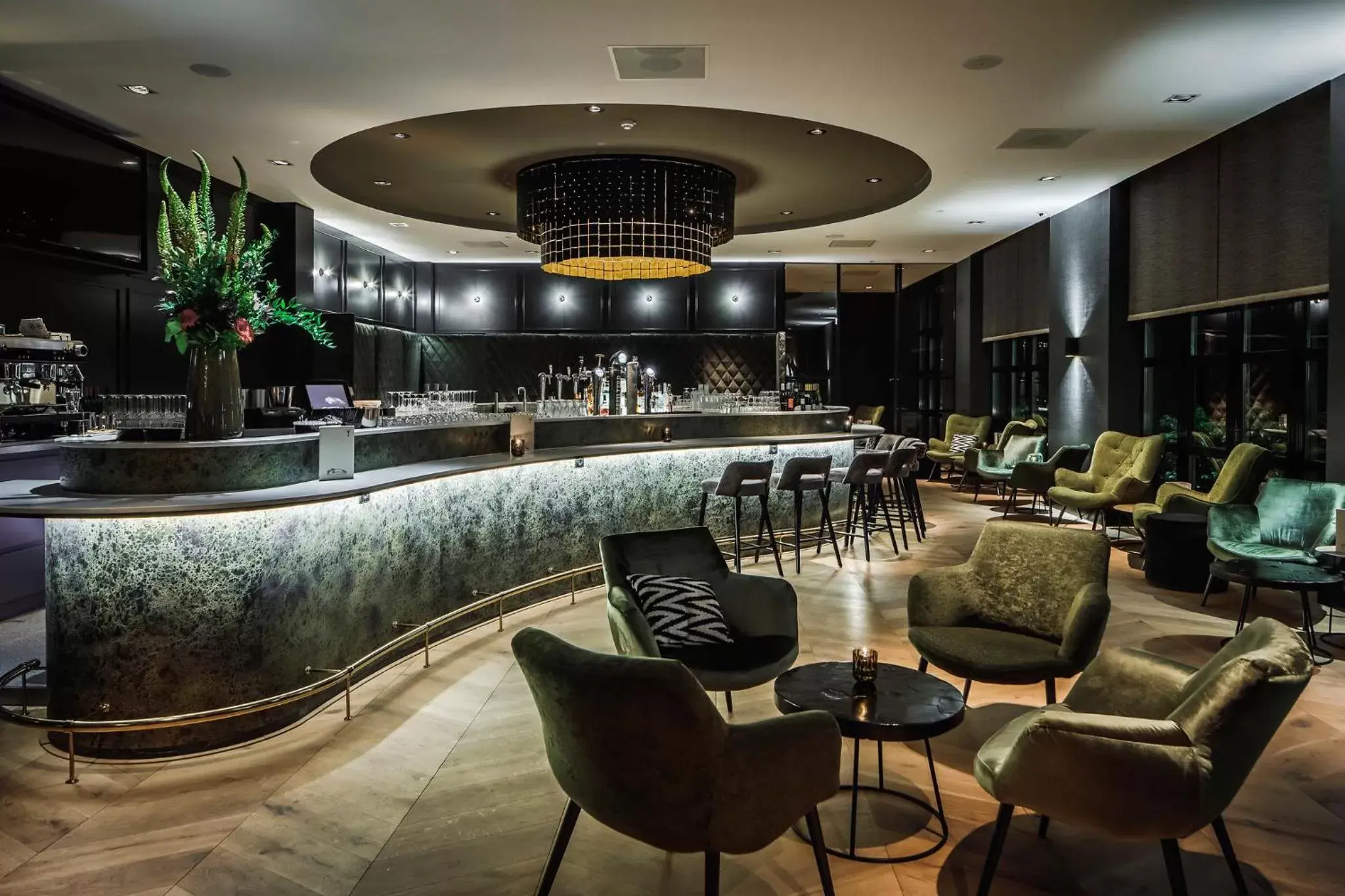Lounge/Bar in Van der Valk Hotel Apeldoorn