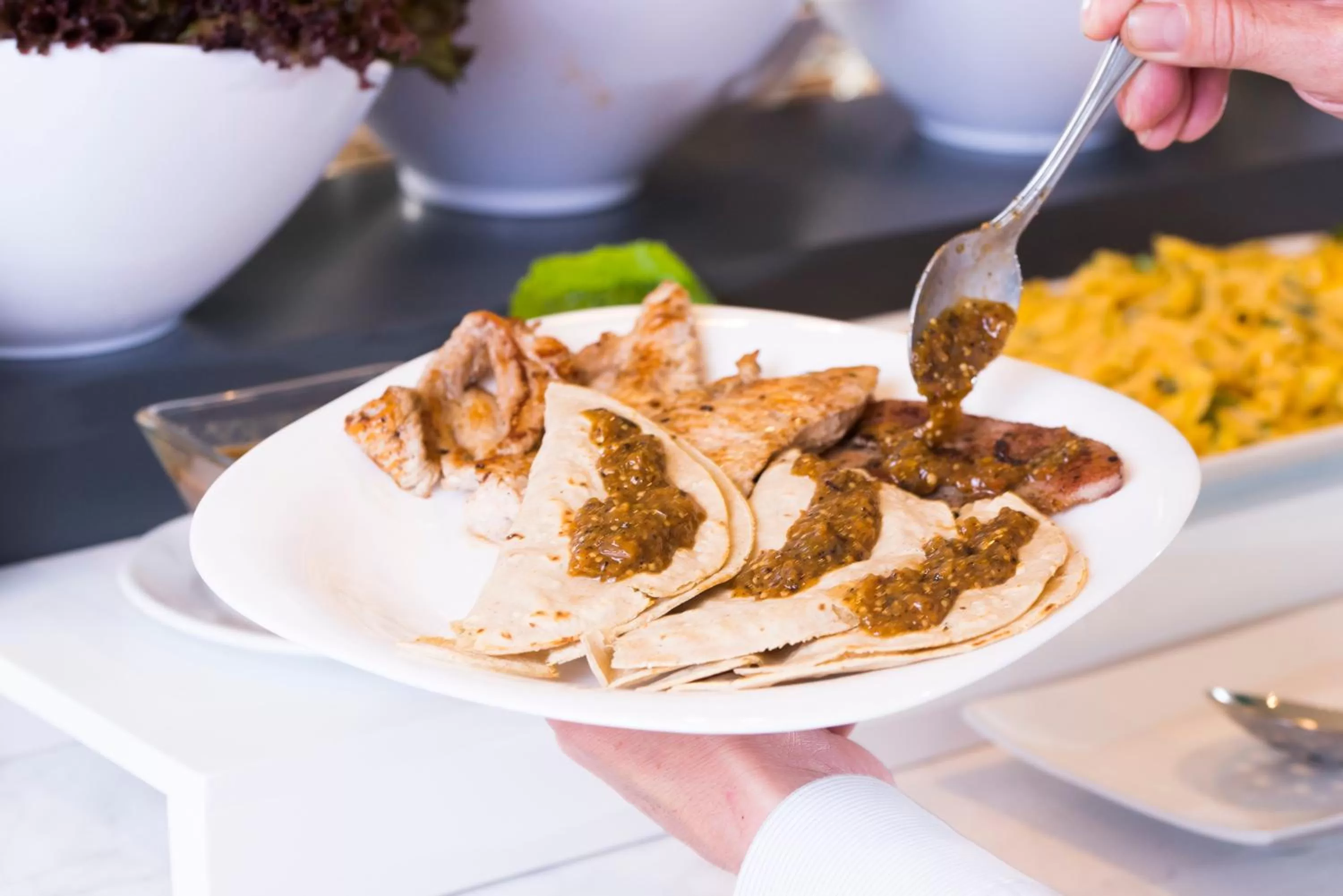 Restaurant/places to eat in Holiday Inn Morelia by IHG