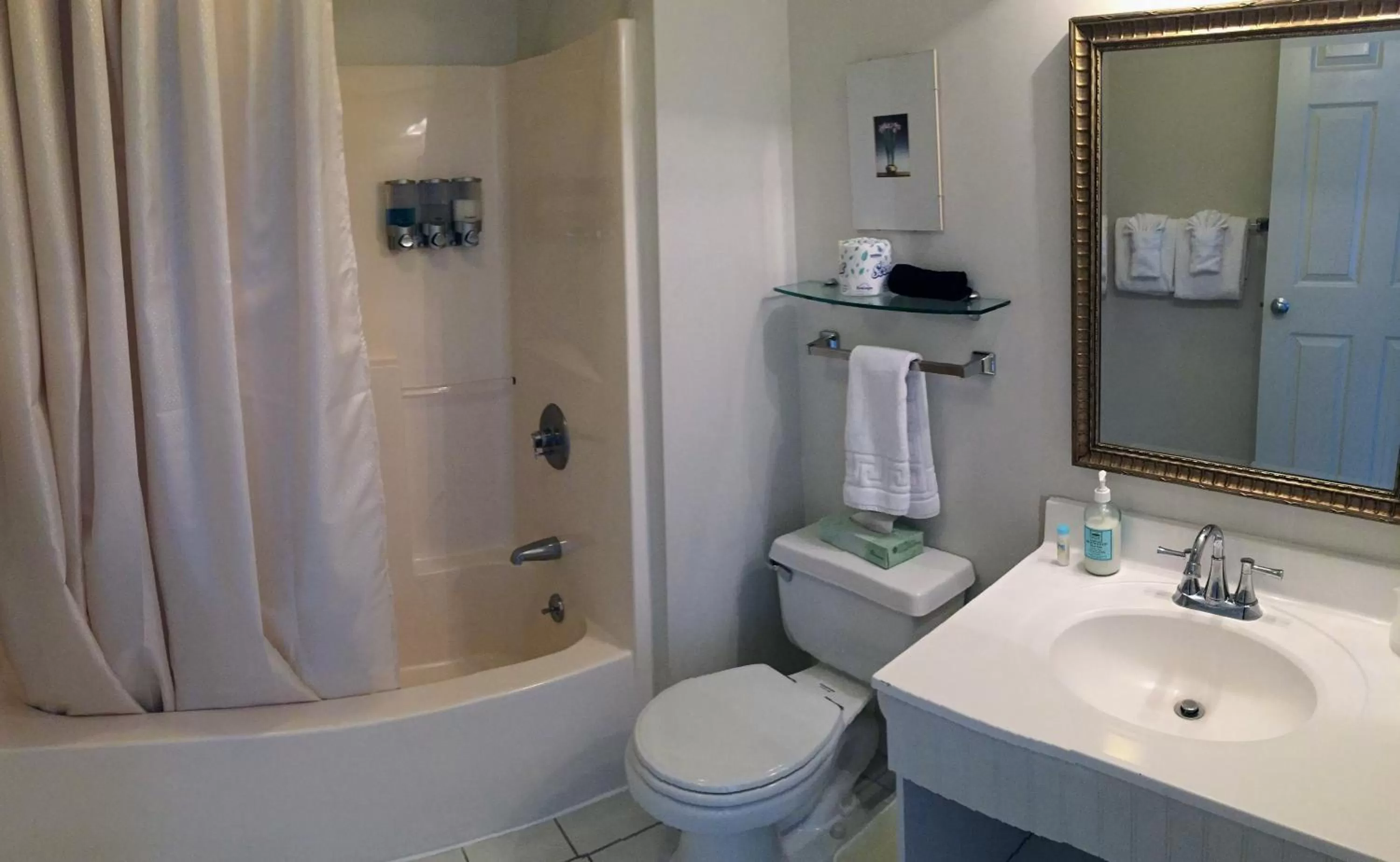 Bathroom in Pilgrim House