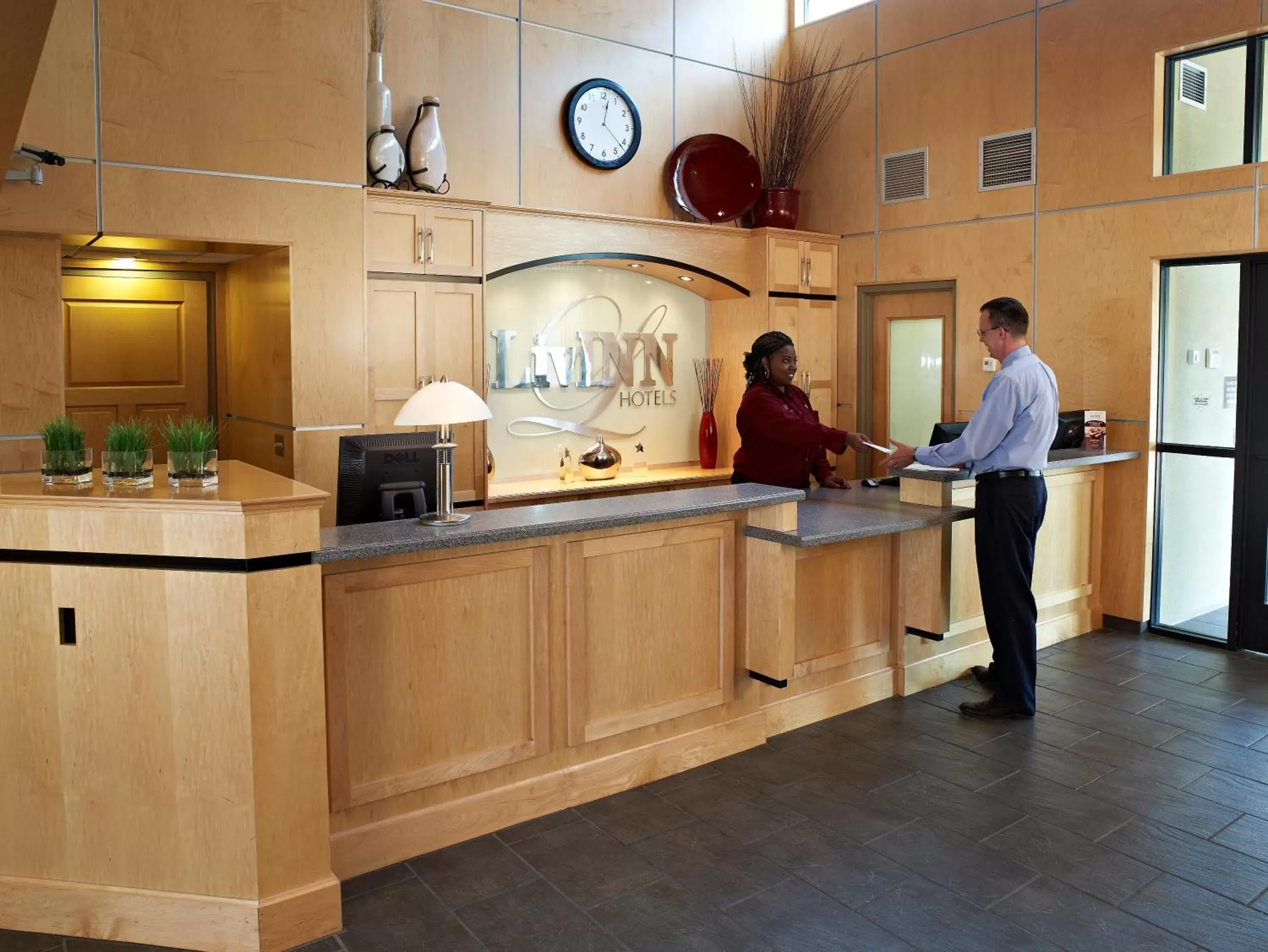 Lobby or reception, Lobby/Reception in LivINN Hotel Minneapolis South / Burnsville