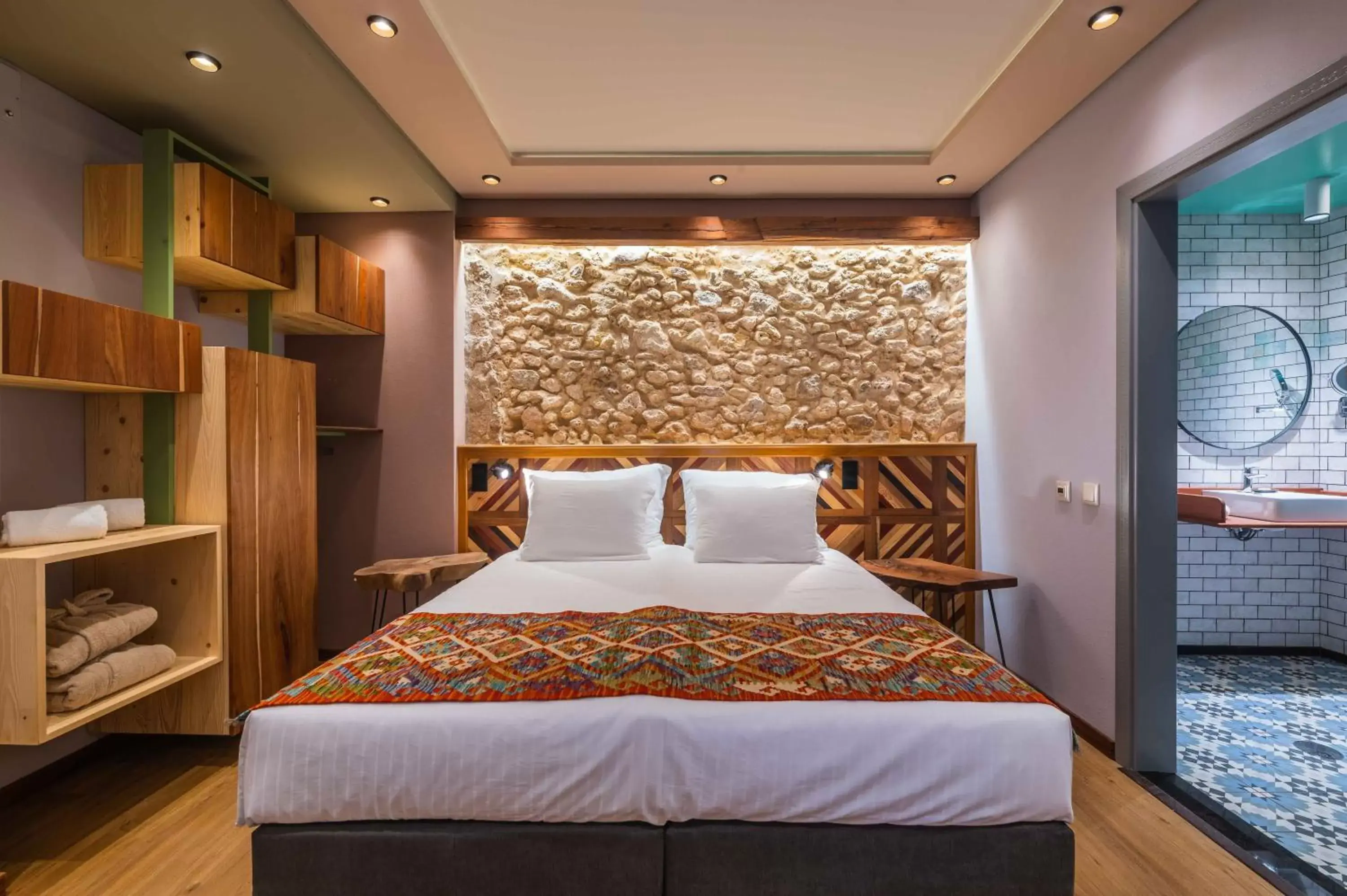 Photo of the whole room, Bed in Vila Origens Boutique Hotel Albufeira – Adults Only