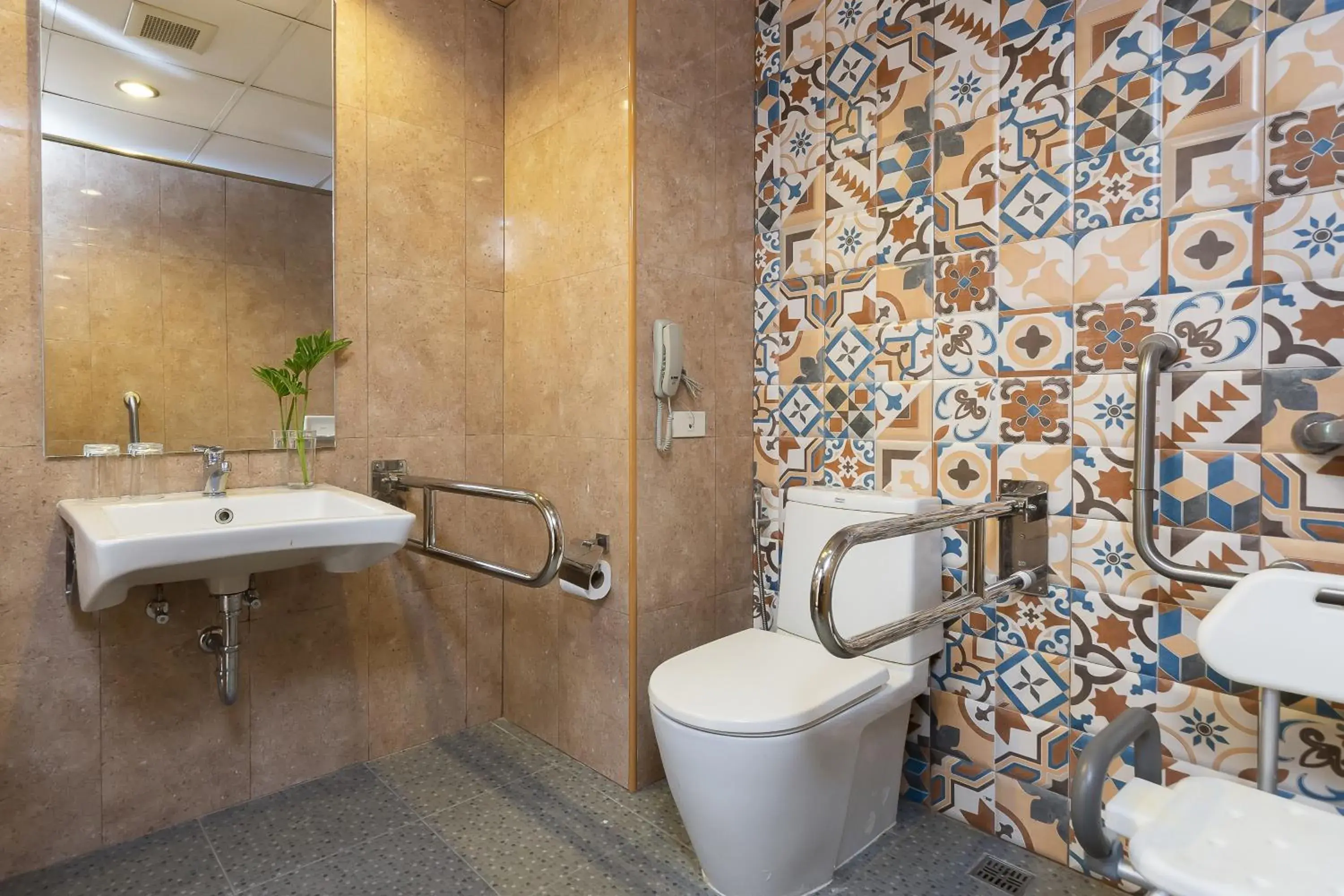 Shower, Bathroom in Bella Villa Cabana