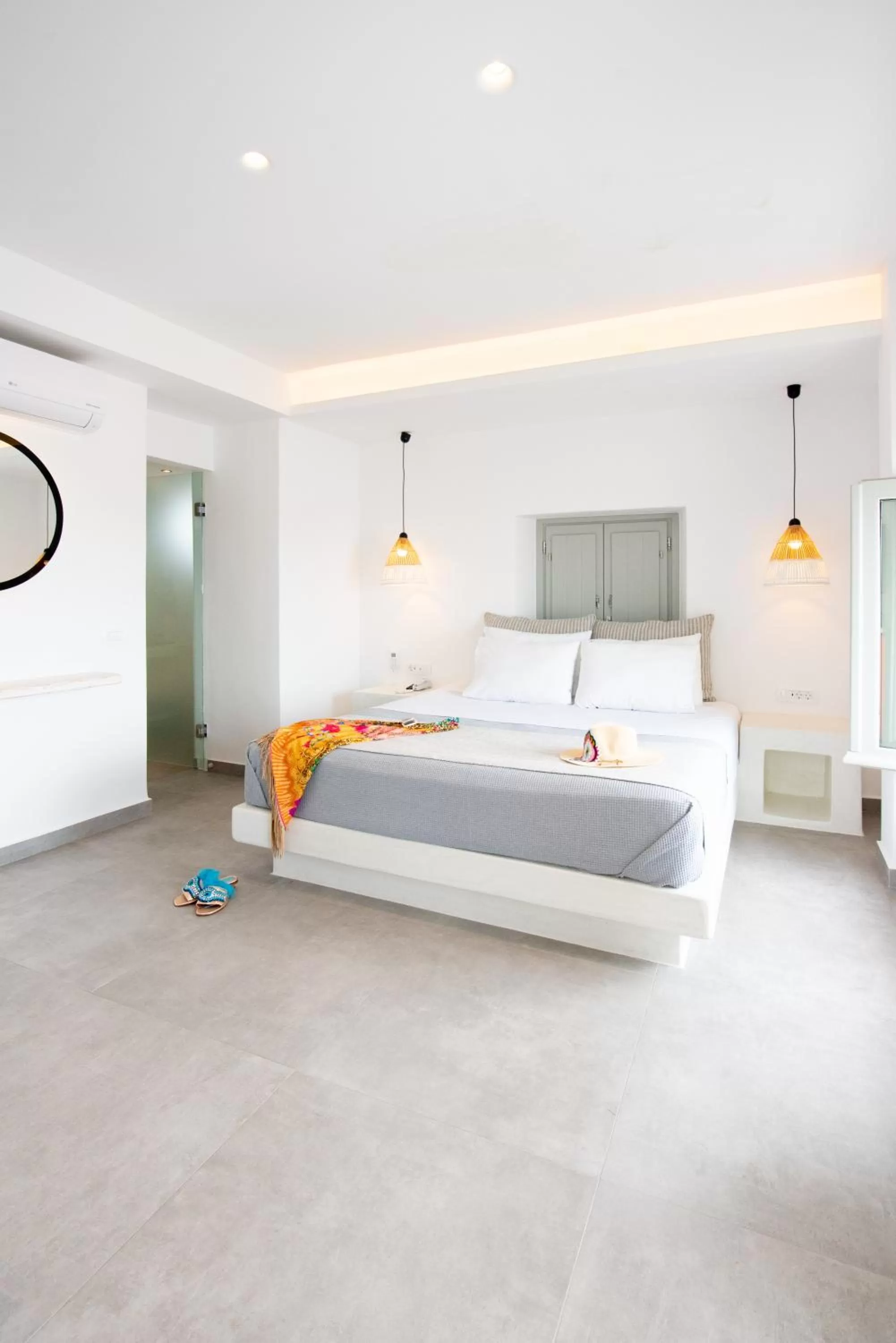 Bed in Caldera Cliff Illusion