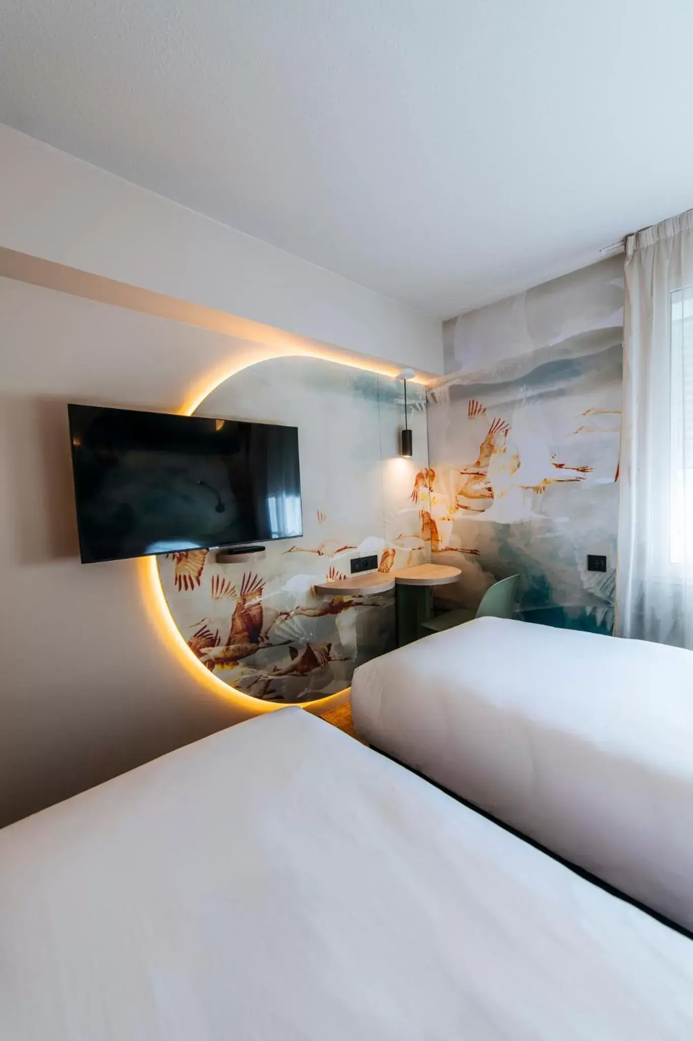 Bed in ibis Styles Antibes