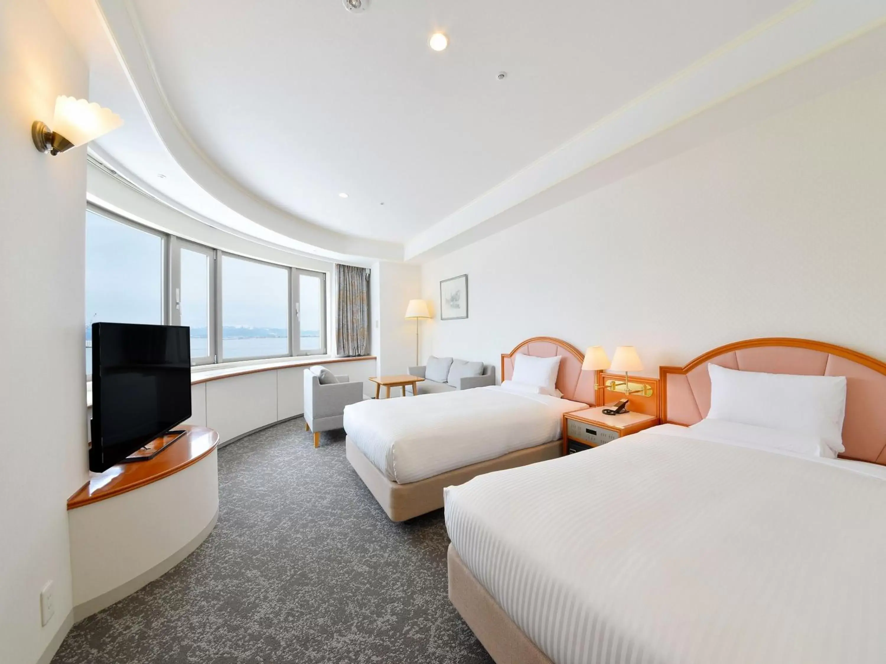 Photo of the whole room, Bed in Hakodate Kokusai Hotel Photo of the whole room, Bed in Hakodate Kokusai Hotel