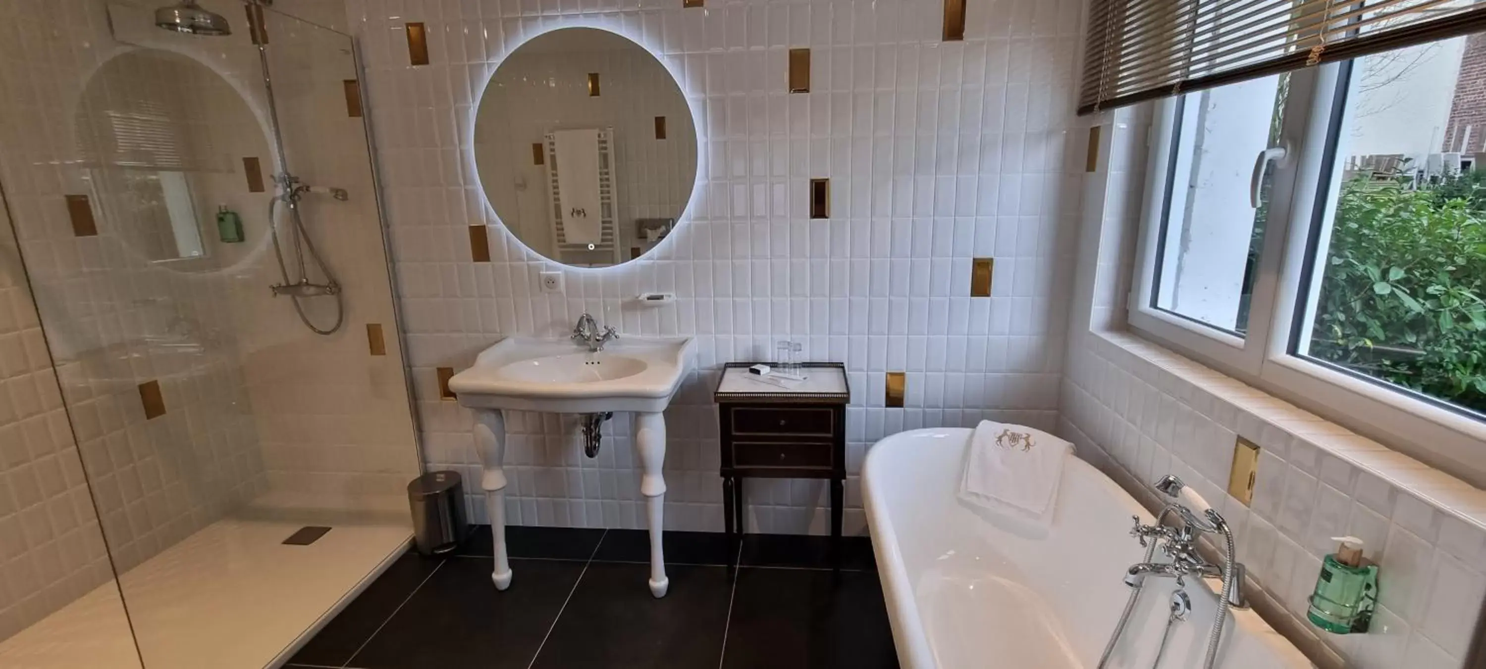 Bathroom in Hotel Meurice