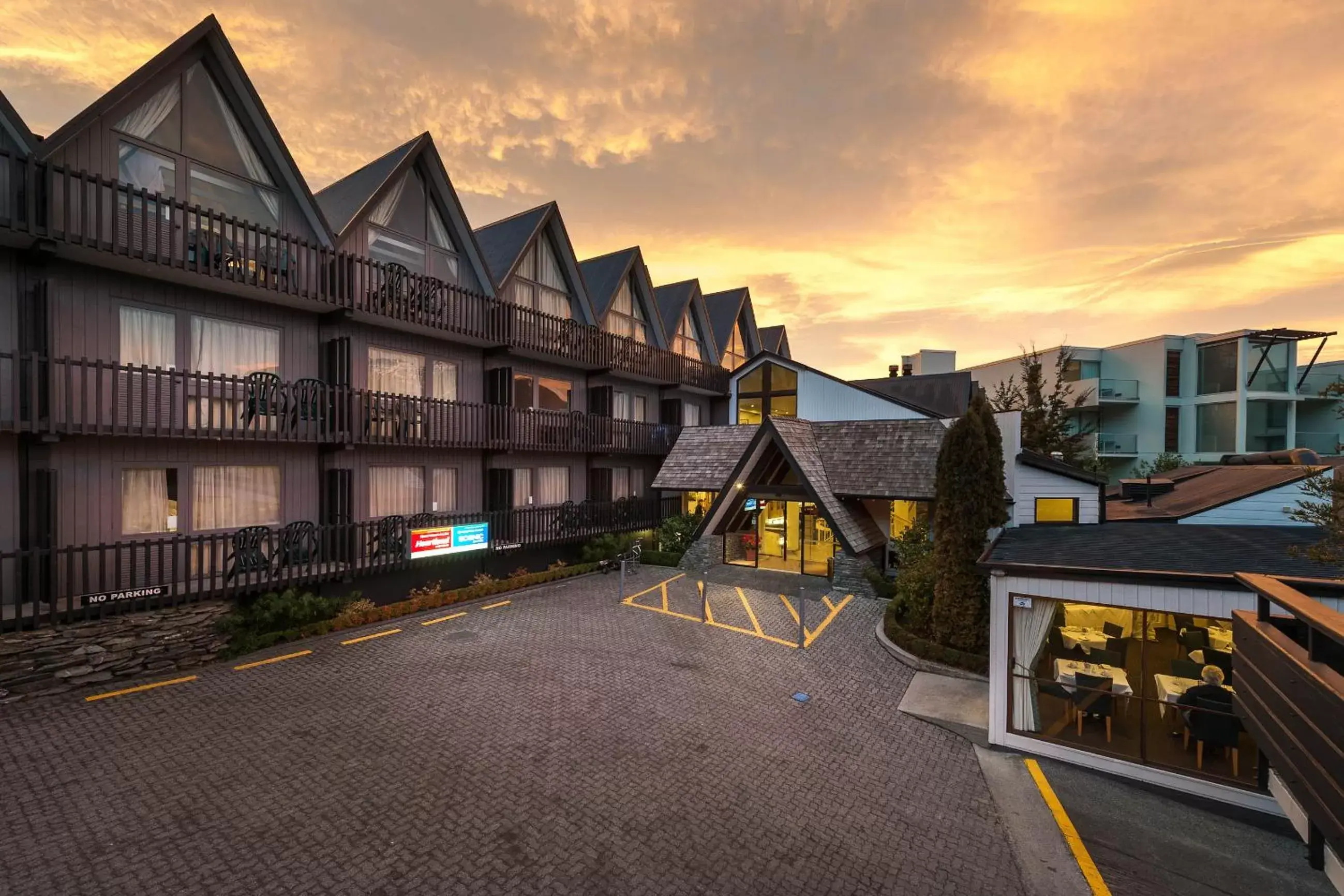 Facade/entrance, Property Building in Heartland Hotel Queenstown