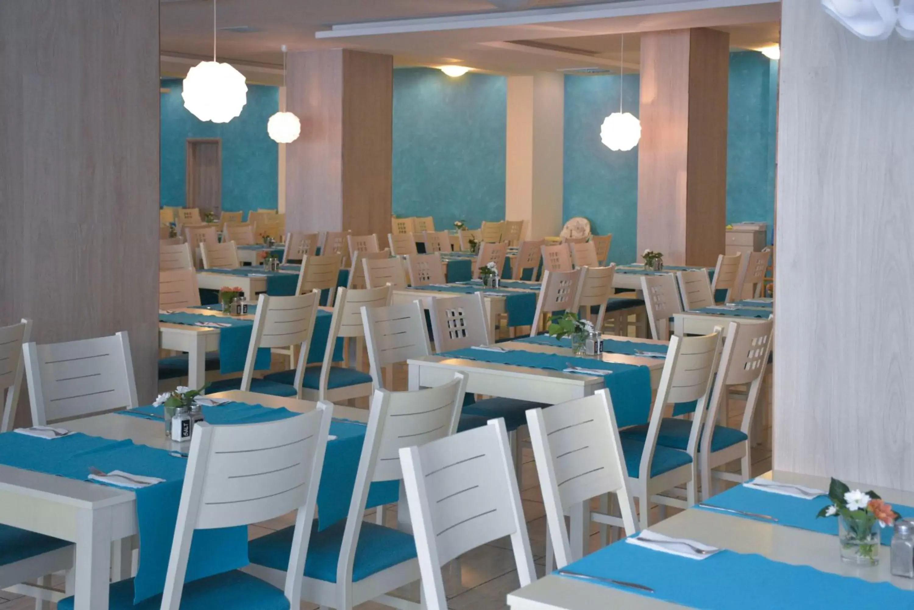 Restaurant/Places to Eat in Arena Mar Hotel and SPA
