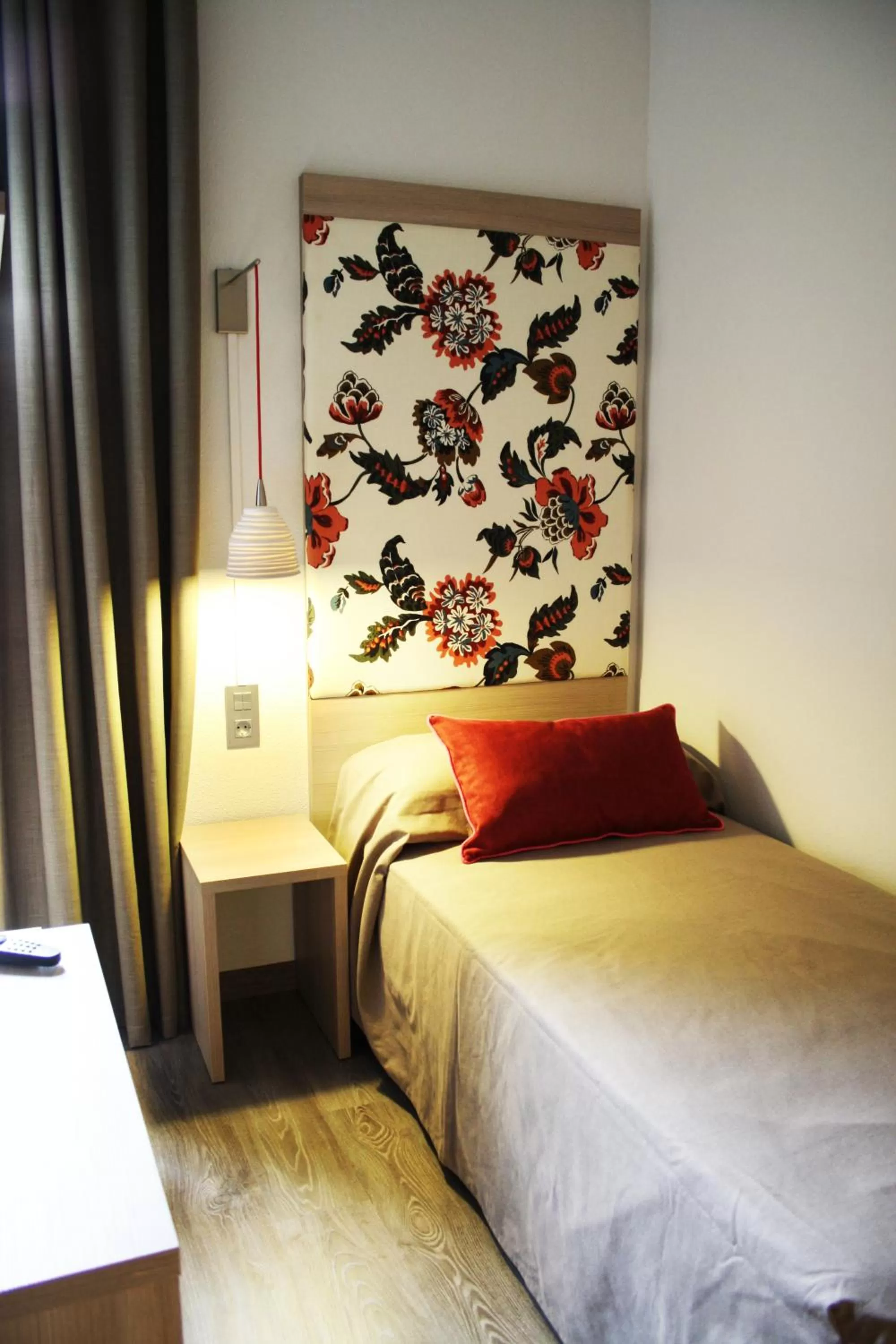 Bed in Hotel Ginebra