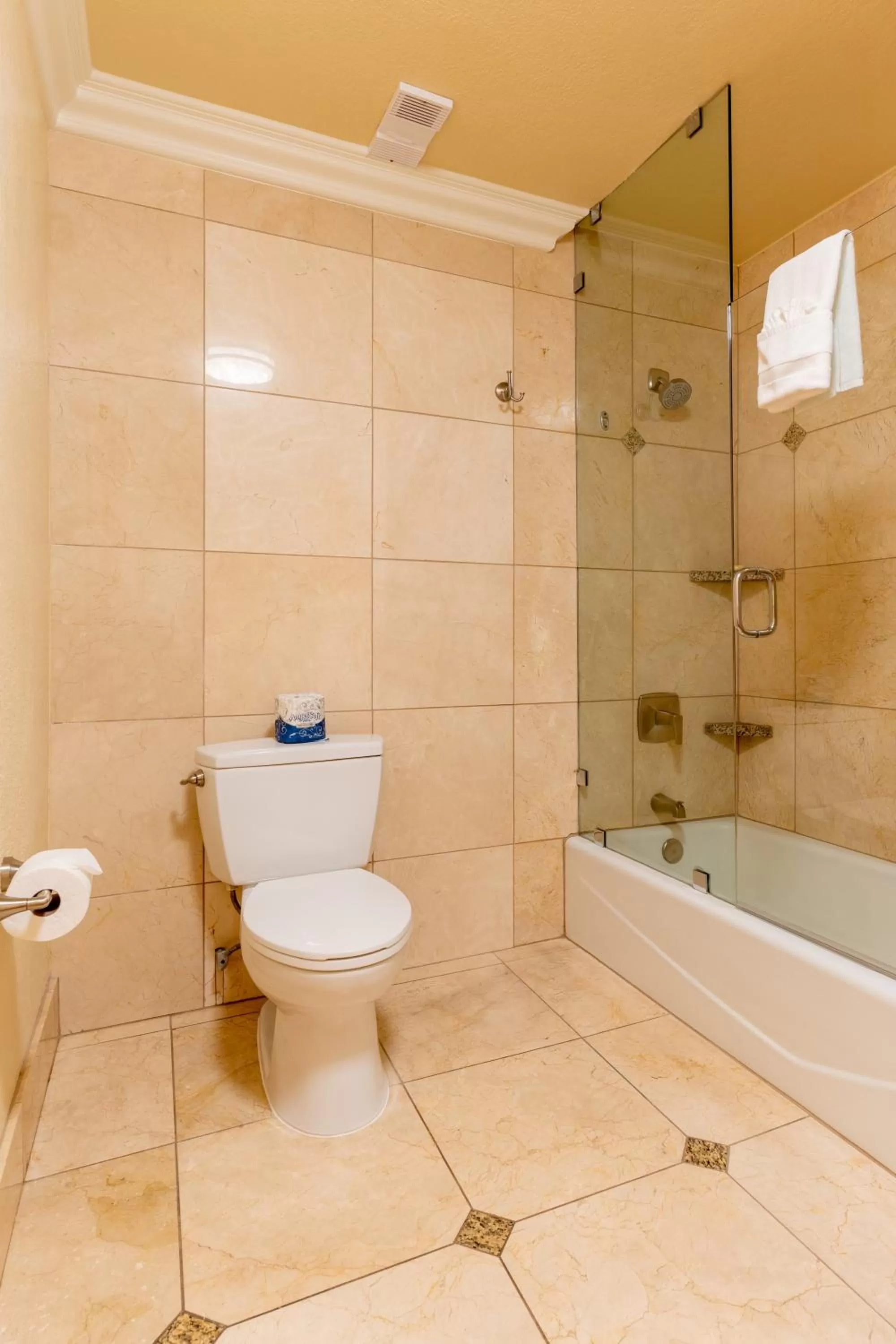 Bath in Pacific Terrace Hotel